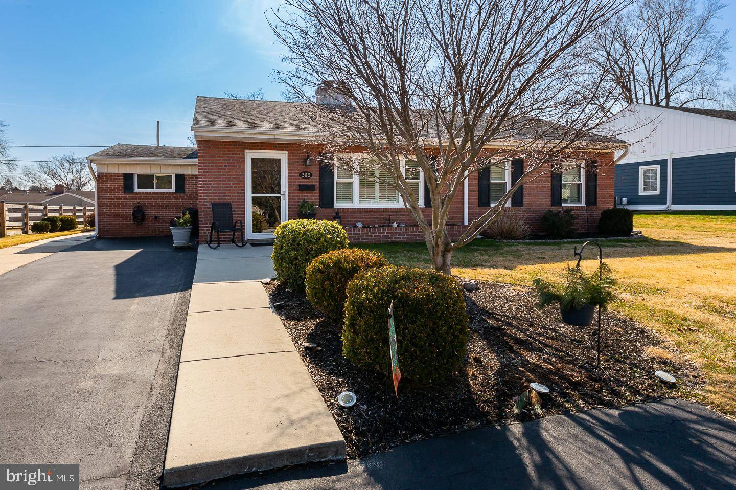 Broomall, PA 19008,309 ROSE LN