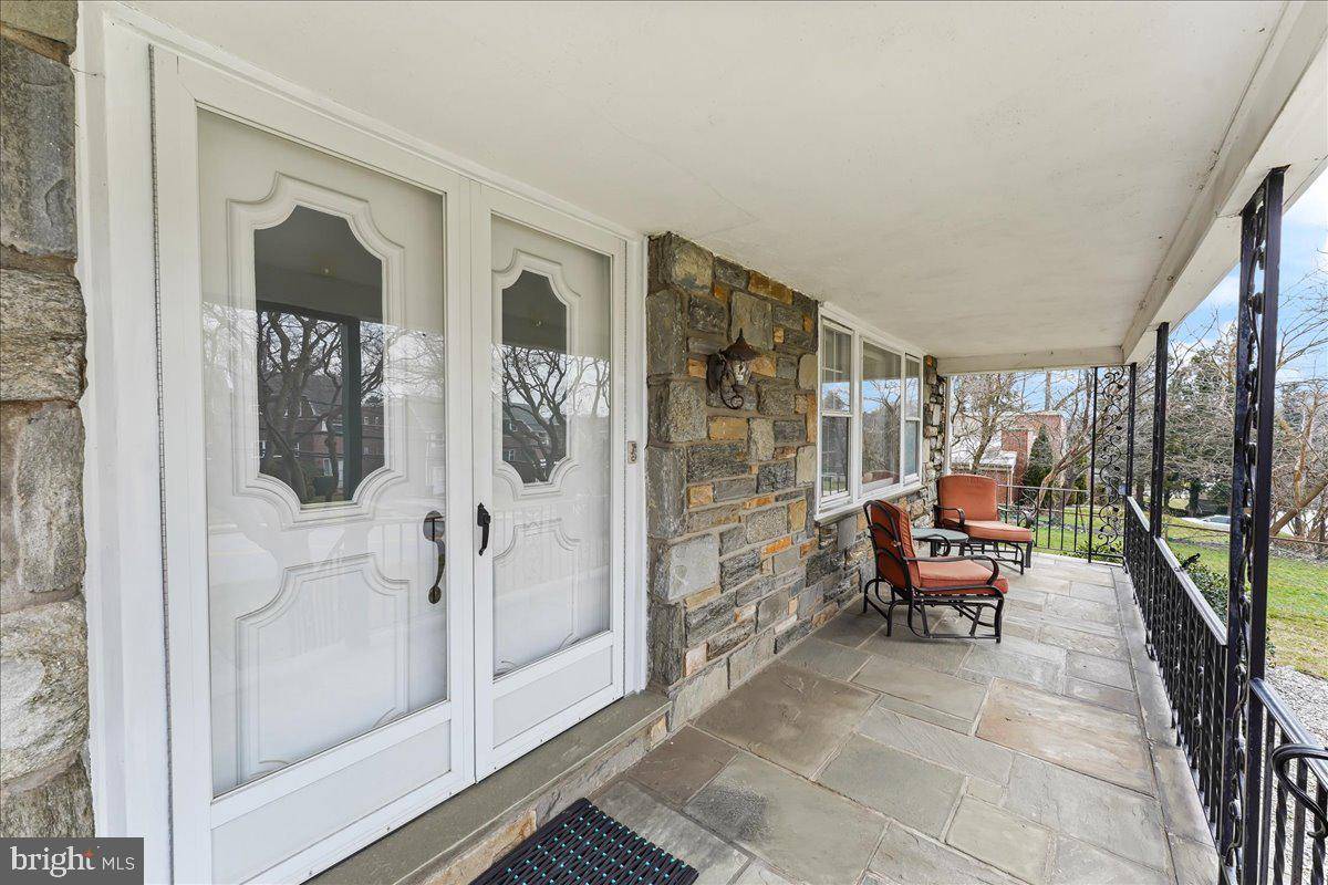 Broomall, PA 19008,230 S PARK WAY