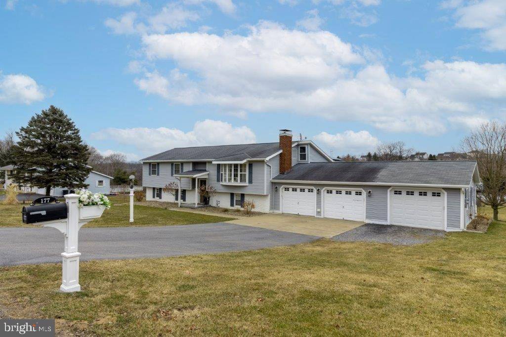 Bellefonte, PA 16823,177 CRESTVIEW DR