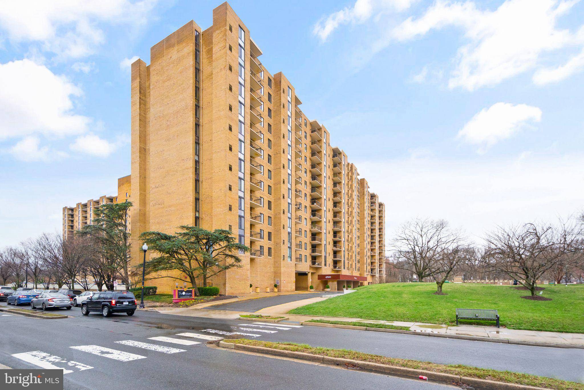 Arlington, VA 22204,4500 S FOUR MILE RUN DR #1108