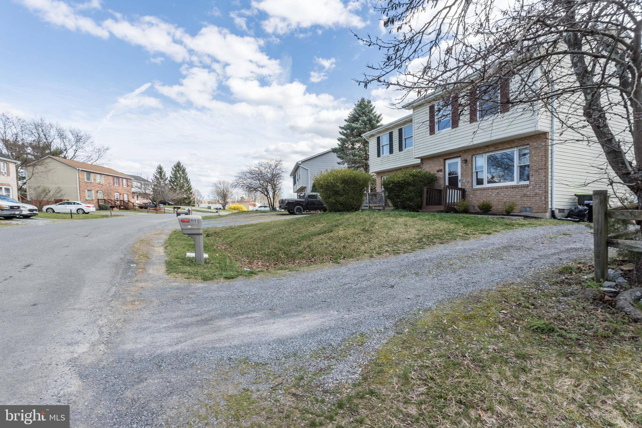 Stephens City, VA 22655,115 WOODRIDGE CT