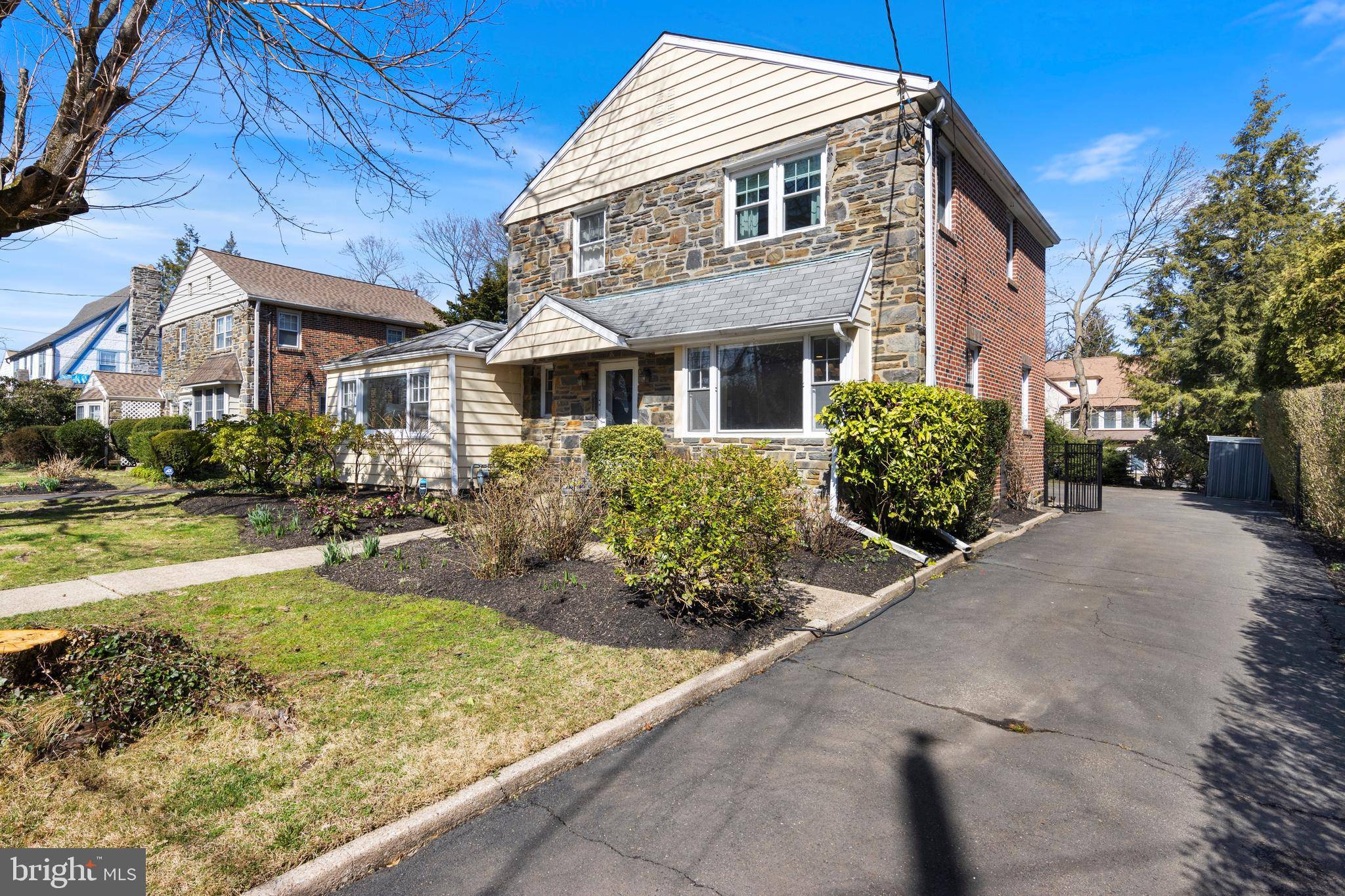 Elkins Park, PA 19027,303 STERLING RD