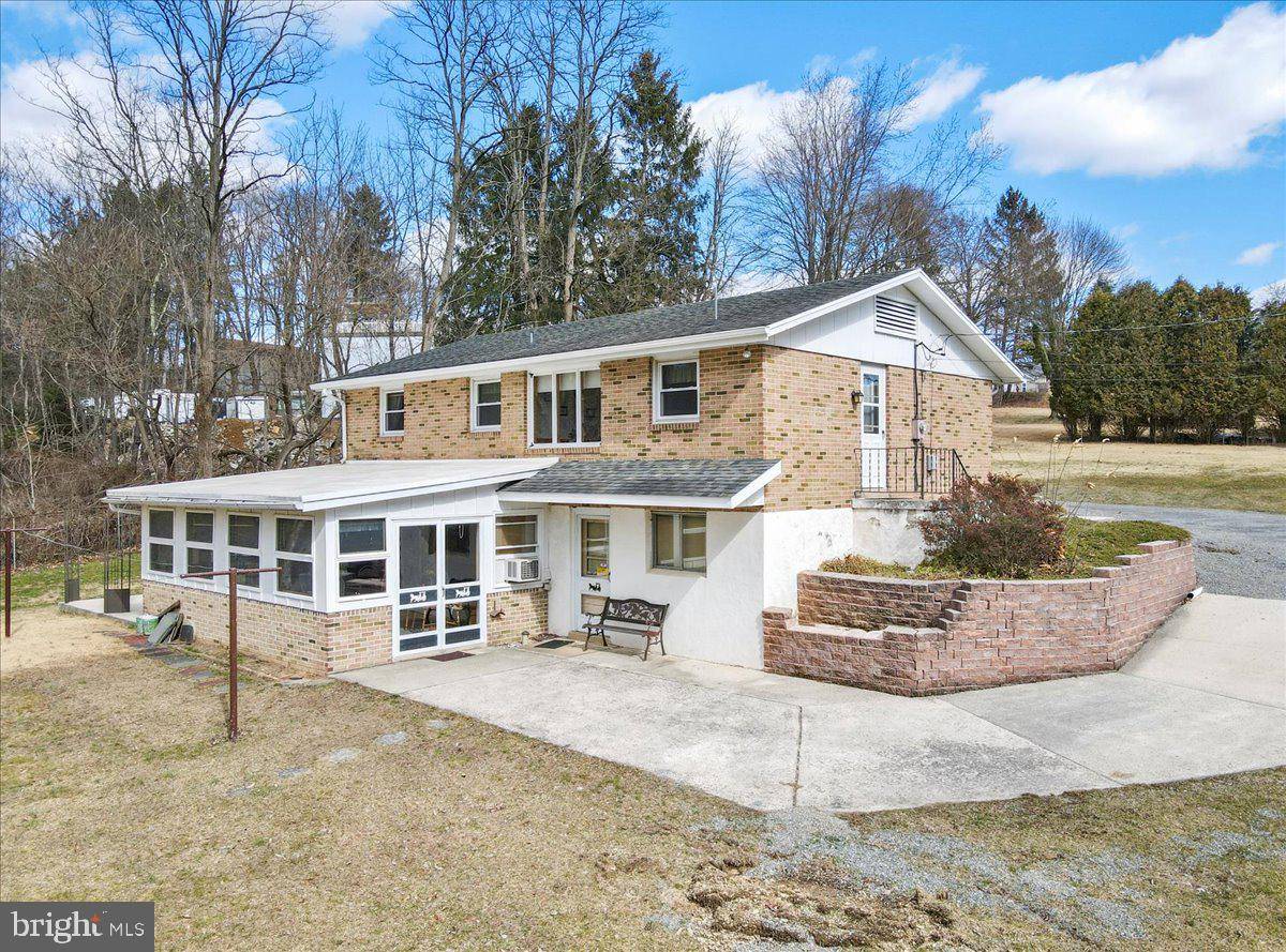 Lehighton, PA 18235,110 PEACH ALY