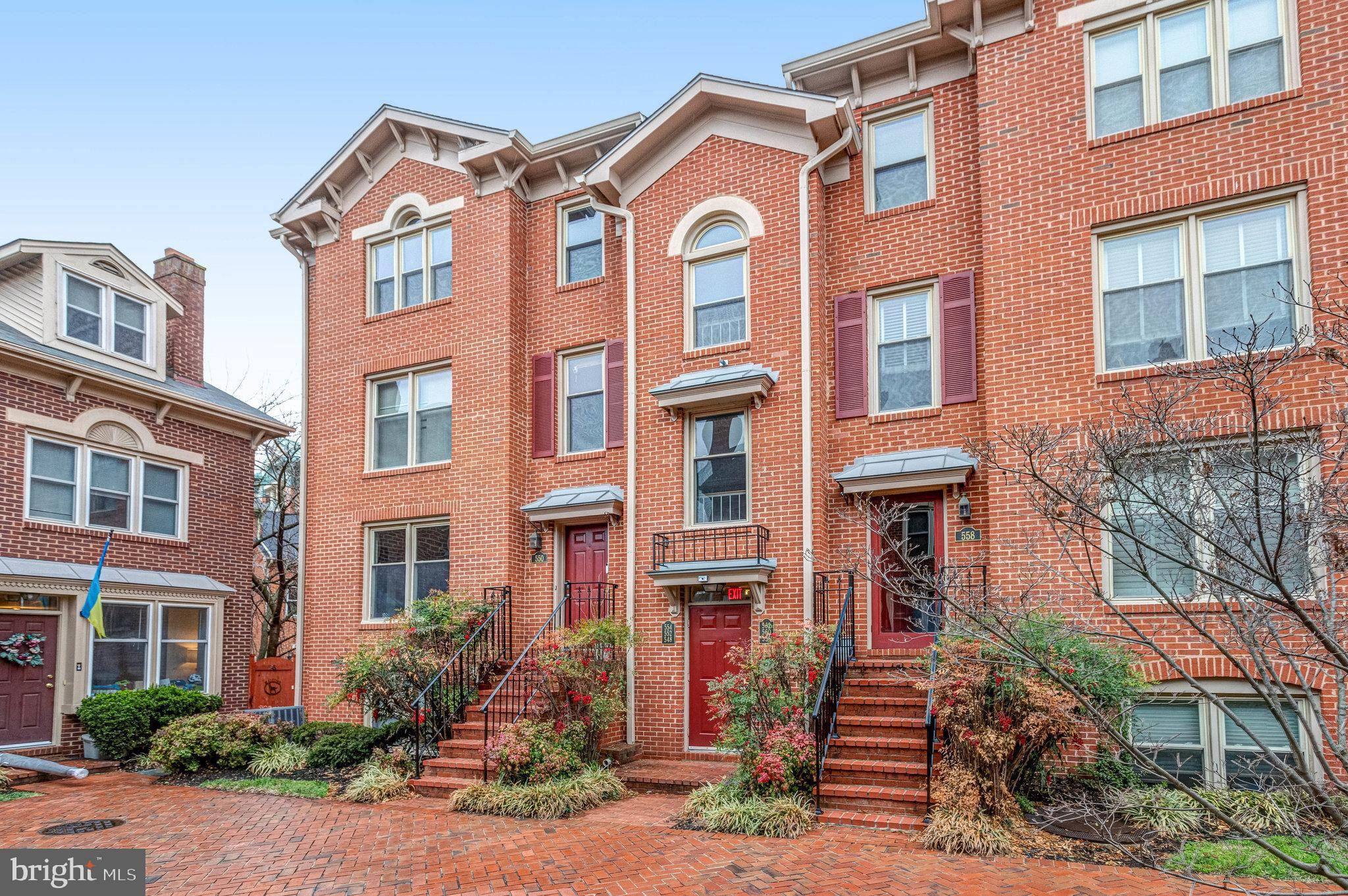 Alexandria, VA 22314,554 N WEST ST #6-7