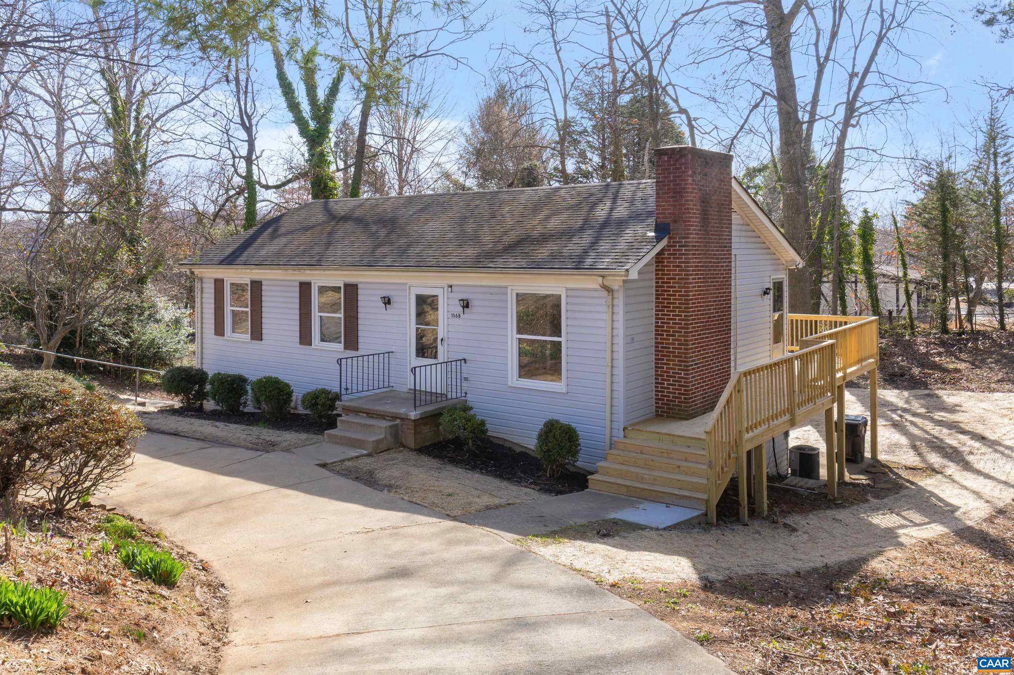 Charlottesville, VA 22901,106 COMMONWEALTH CIR