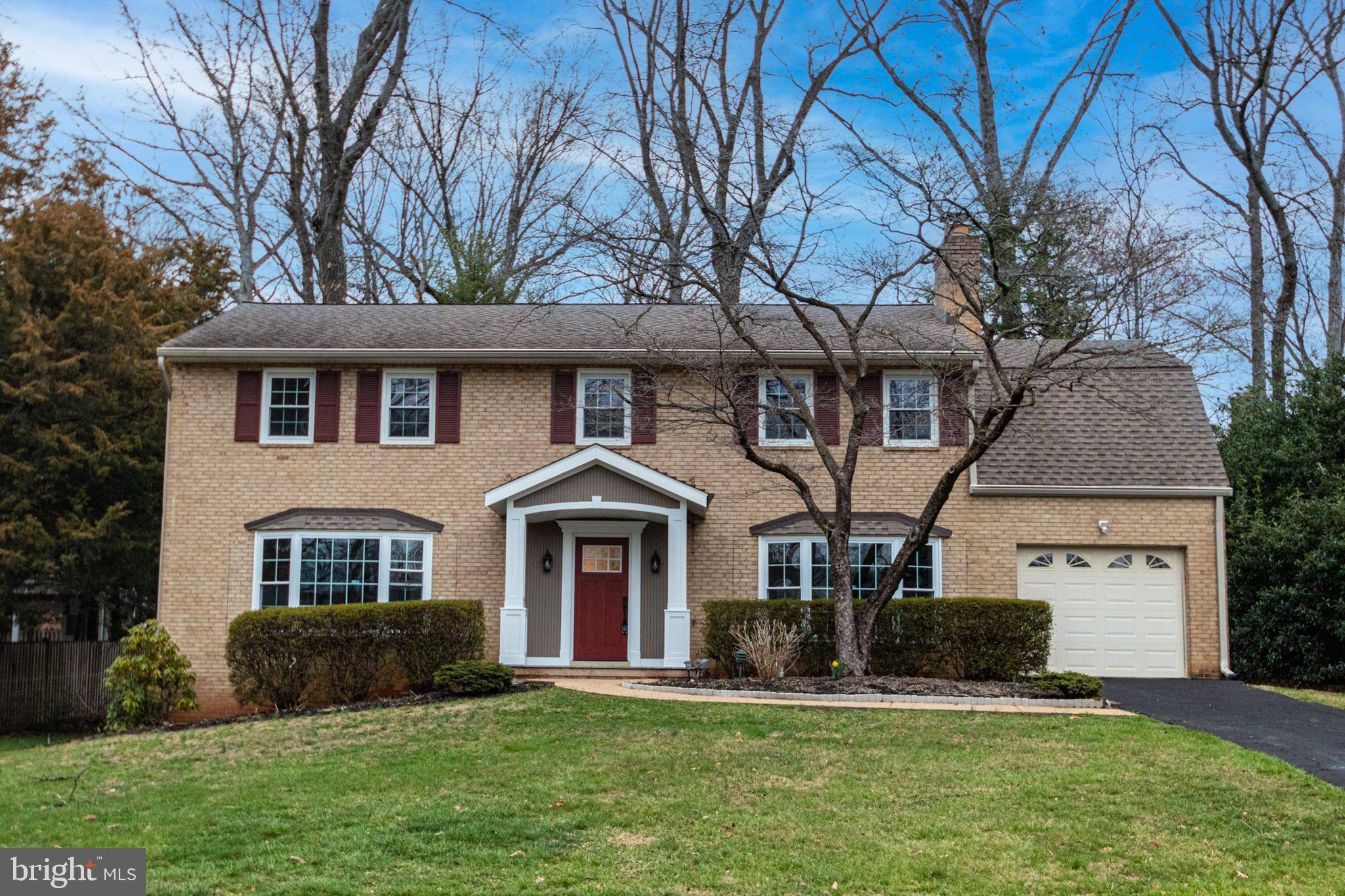 Mclean, VA 22102,7816 FALSTAFF RD