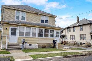 Paulsboro, NJ 08066,404 DUPONT AVE