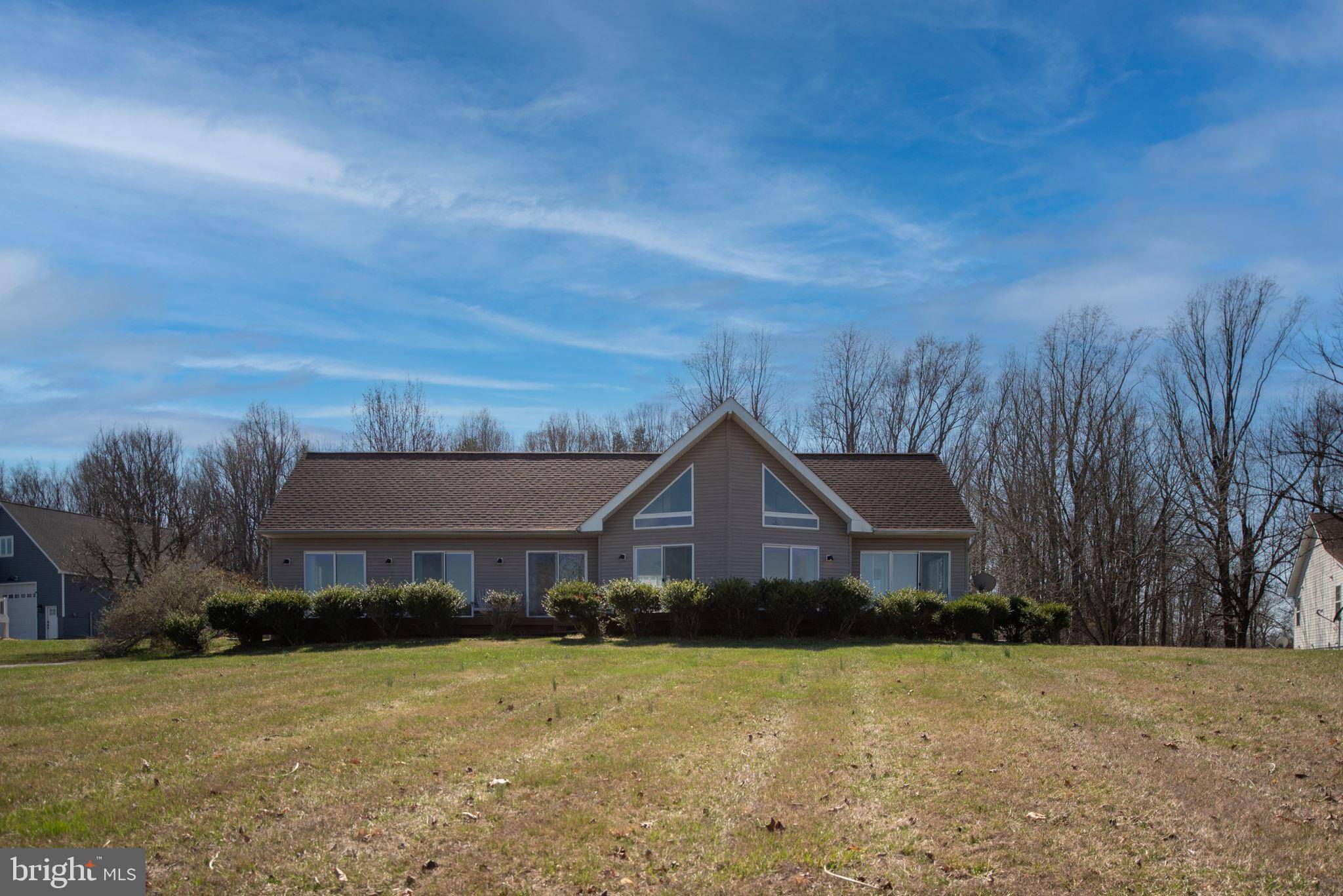 Mineral, VA 23117,499 SECLUSION SHORES DR