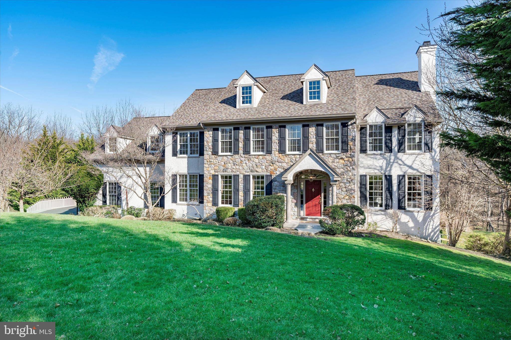 West Chester, PA 19382,992 WHITETAIL LN