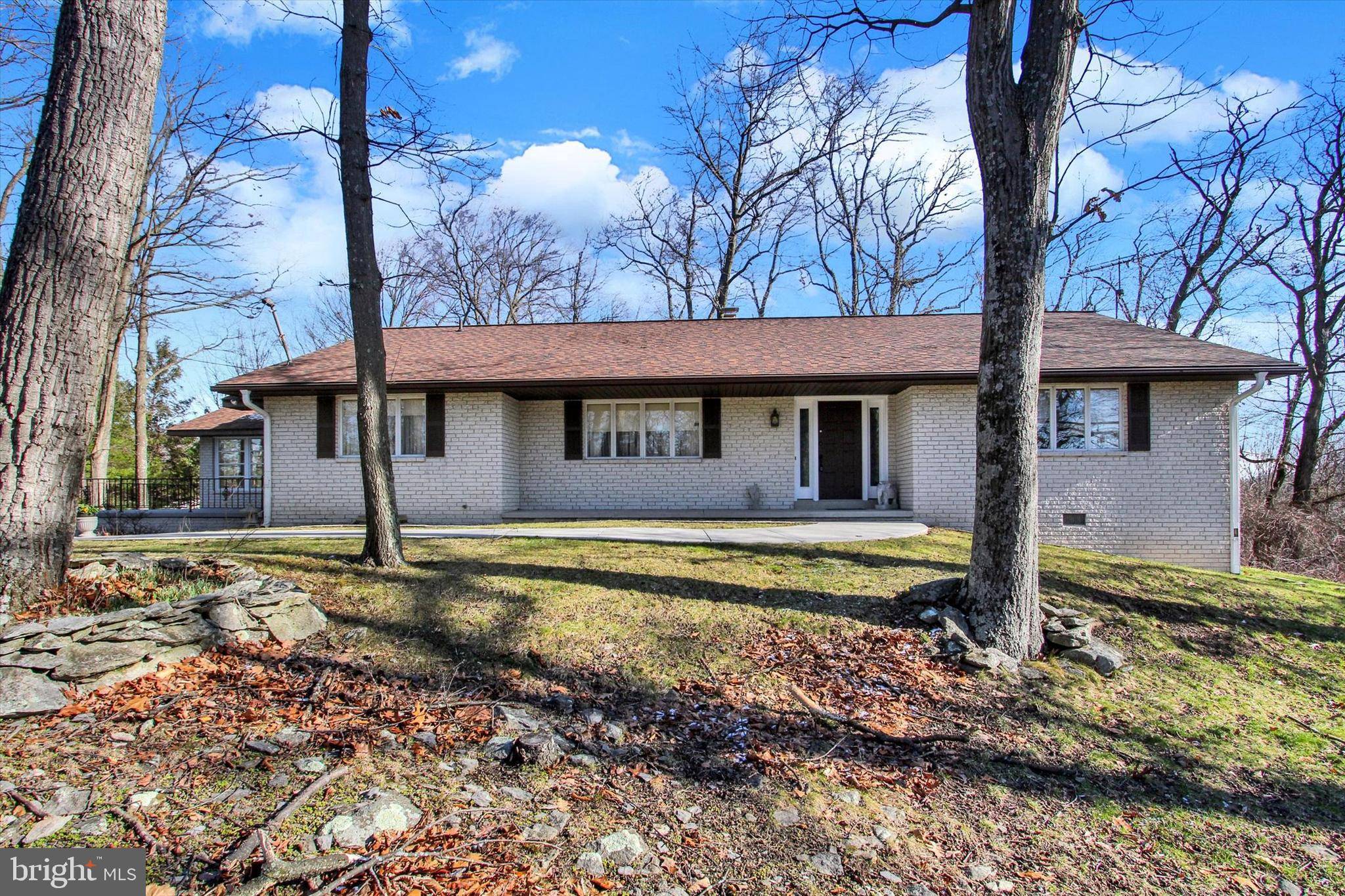 Fairfield, PA 17320,100 SKYLARK TRL