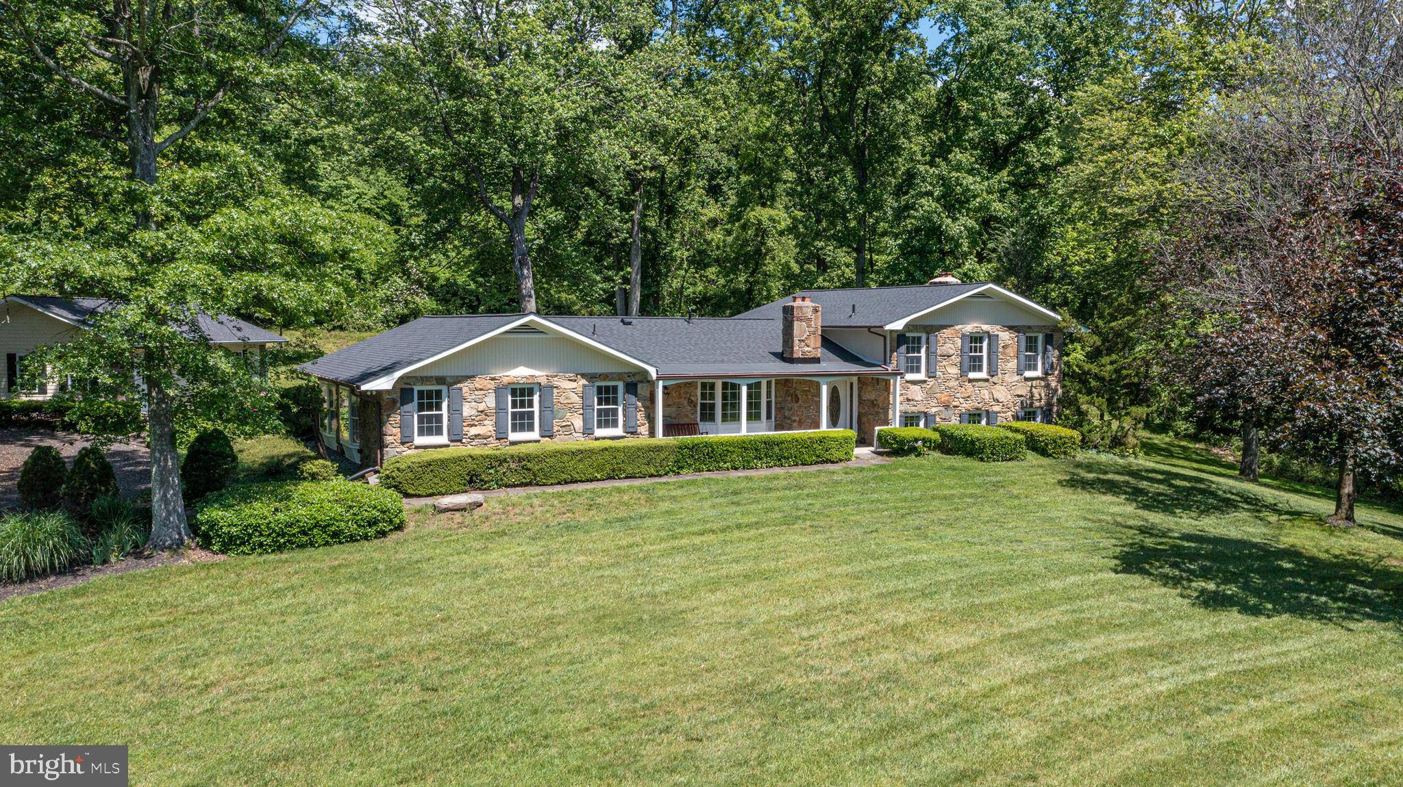 Round Hill, VA 20141,16731 WOODCHASE LN