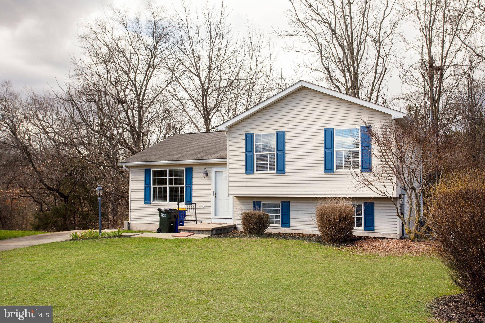 York, PA 17408,2690 BUTTERNUT LN