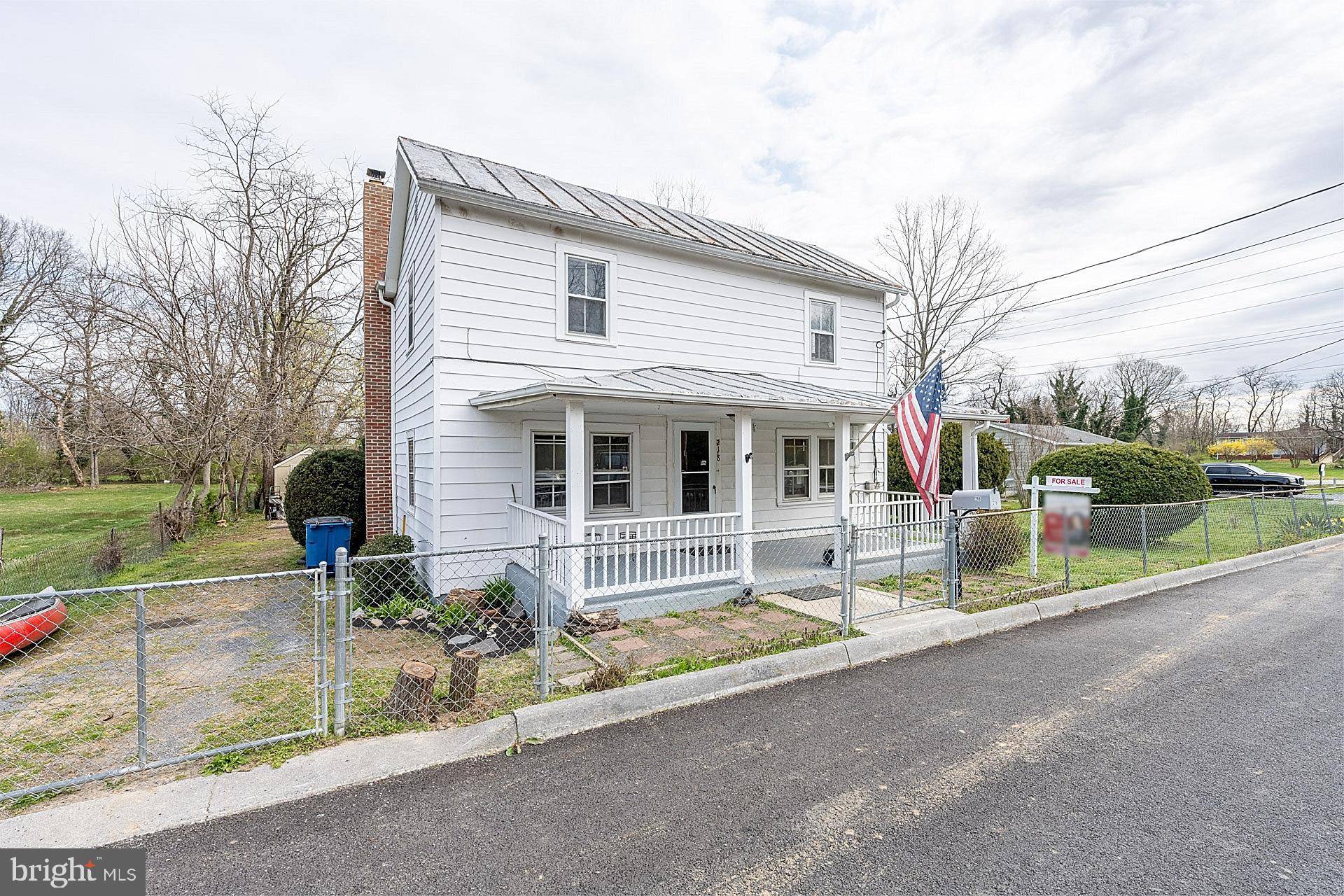 Berryville, VA 22611,218 JOSEPHINE ST