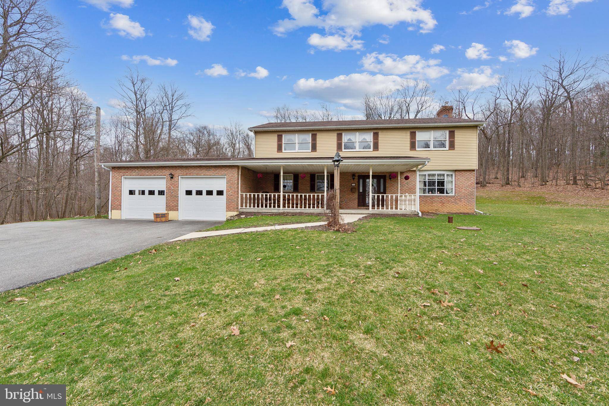 Macungie, PA 18062,10 SUNSET LN