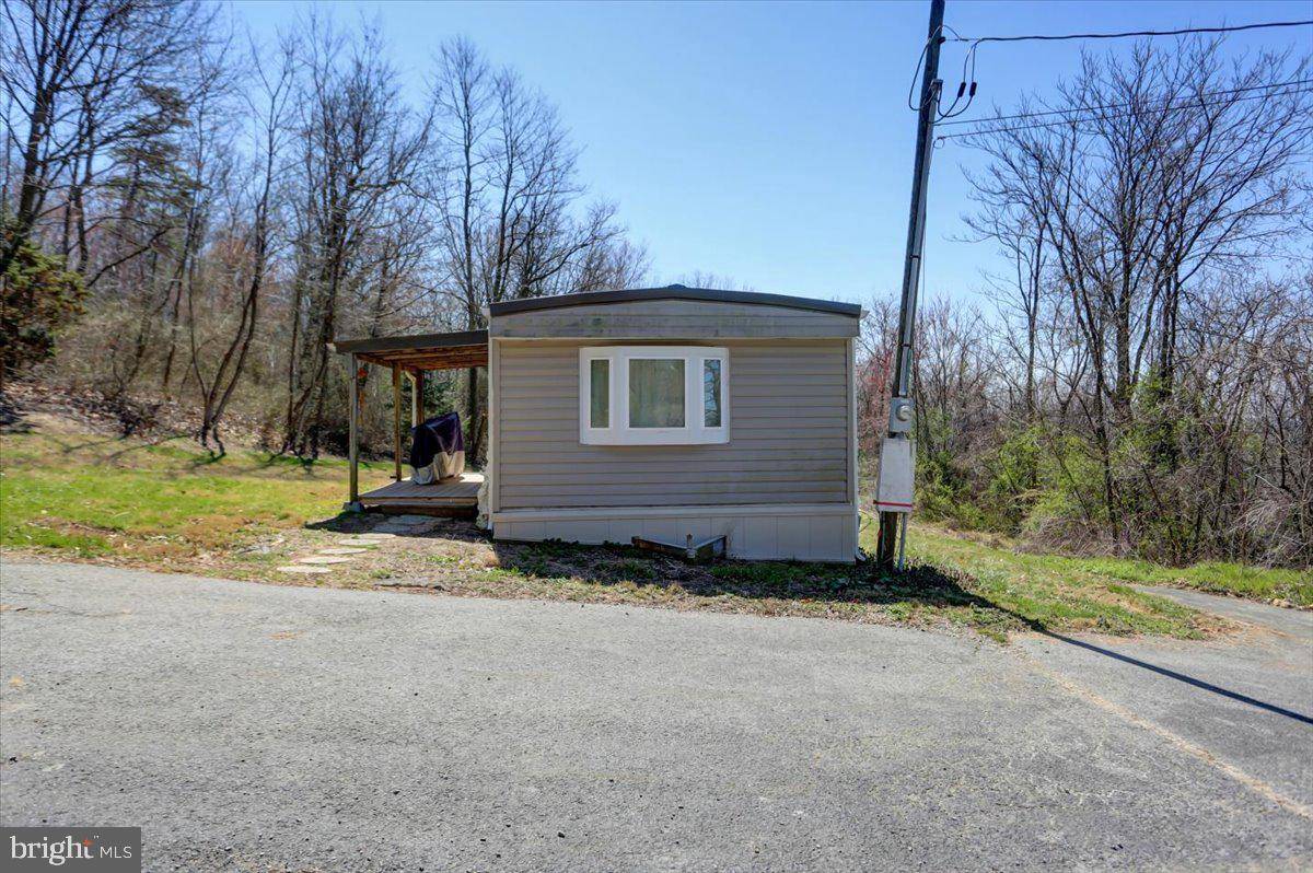 Waynesboro, PA 17268,9116 TOMSTOWN RD,