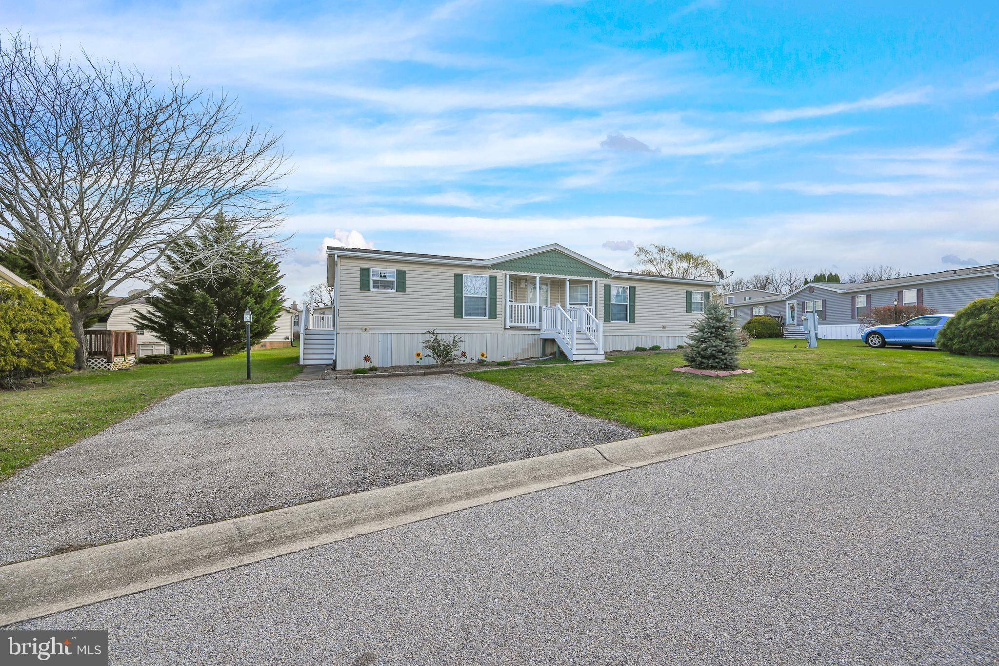 Hanover, PA 17331,135 RAPTOR DR