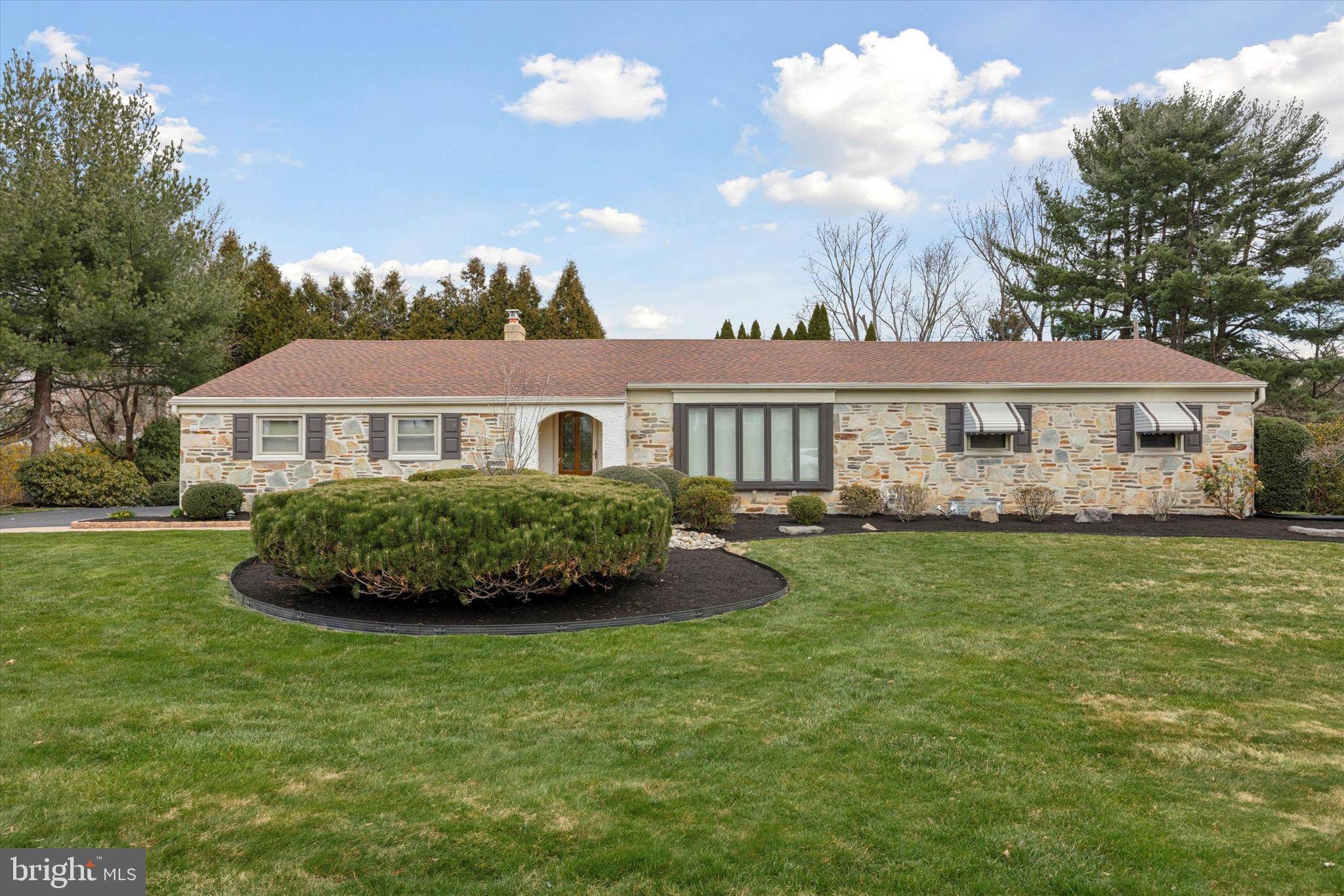 Huntingdon Valley, PA 19006,333 EMERSON RD