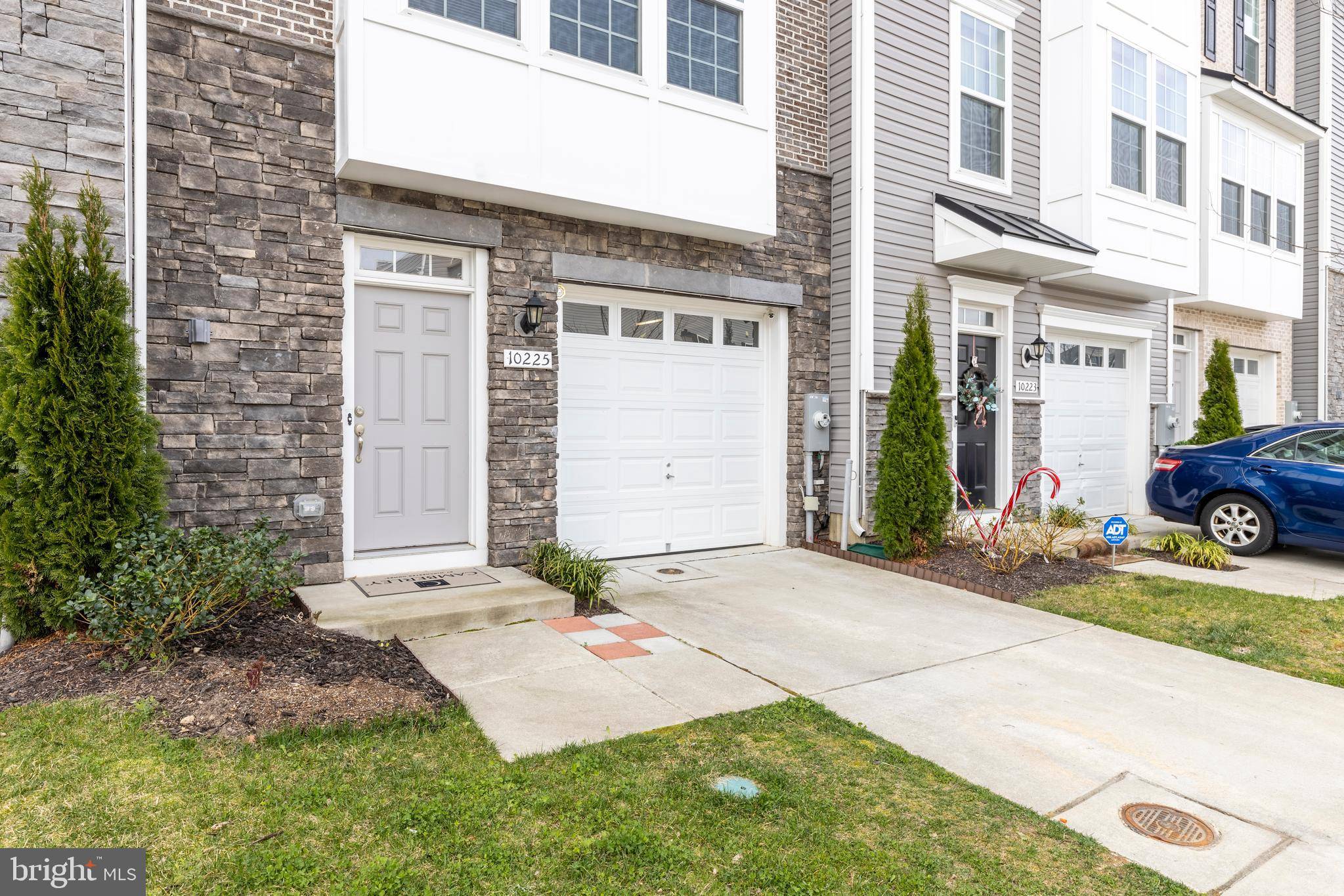 Lanham, MD 20706,10225 WINDSOR OAKS WAY