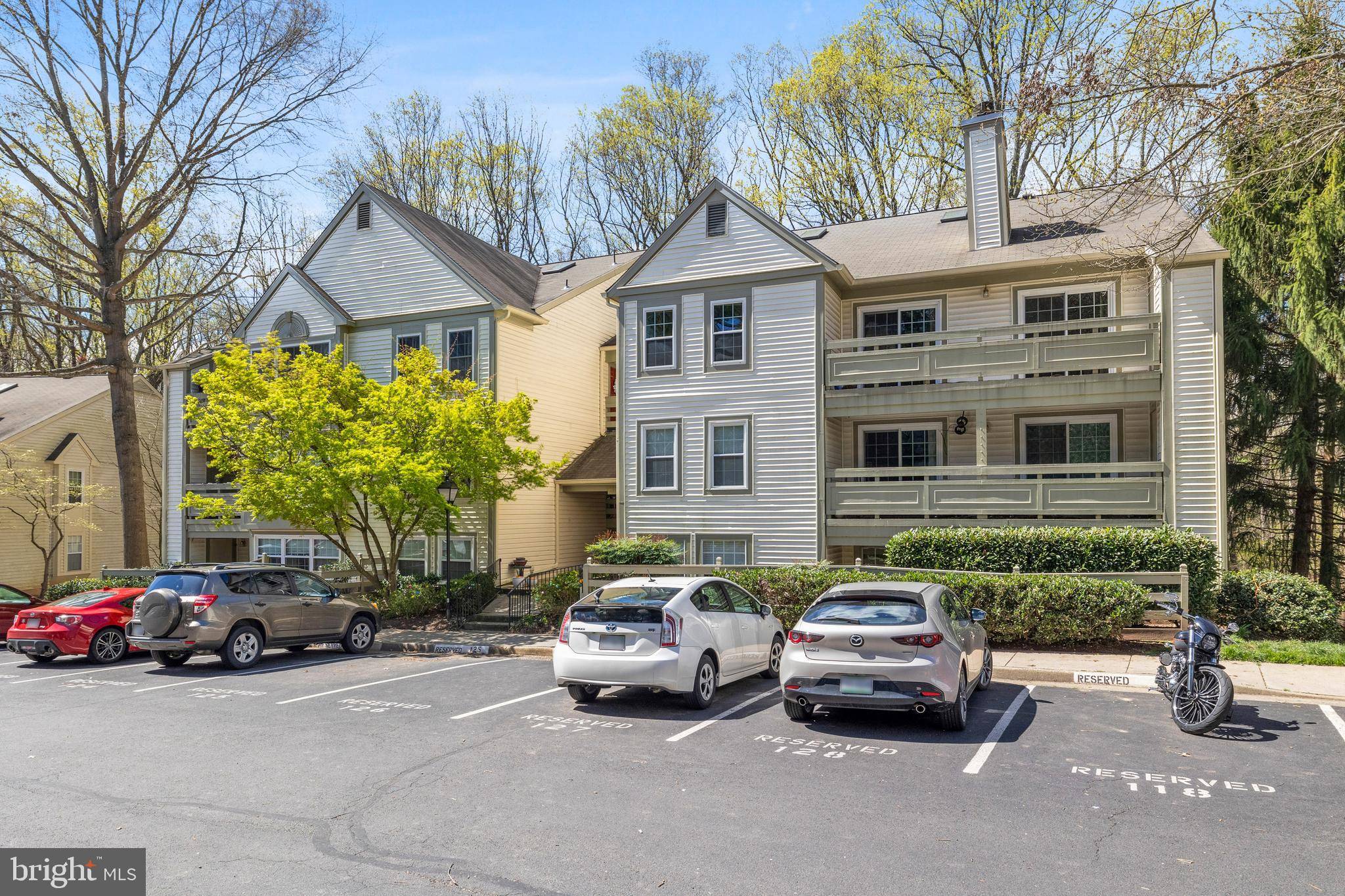 Reston, VA 20191,11709 KARBON HILL CT #602A