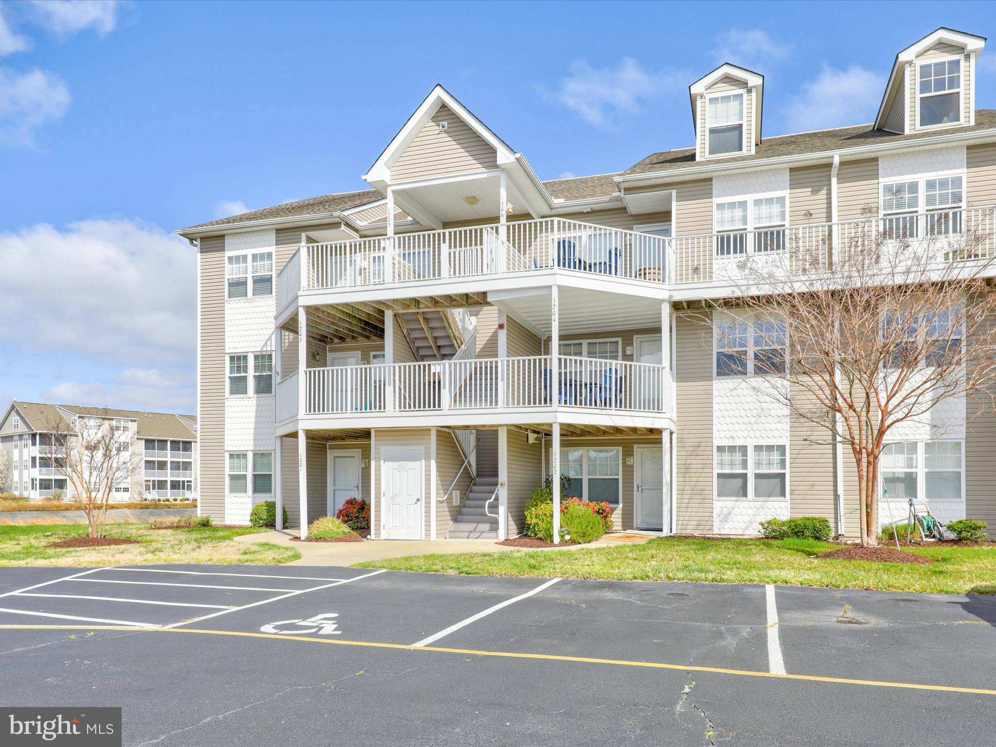 Ocean View, DE 19970,30399 PAVILION DR #12-3