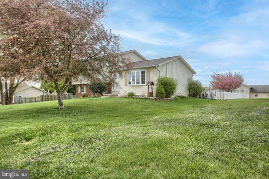 Hanover, PA 17331,121 CIRCLE DR