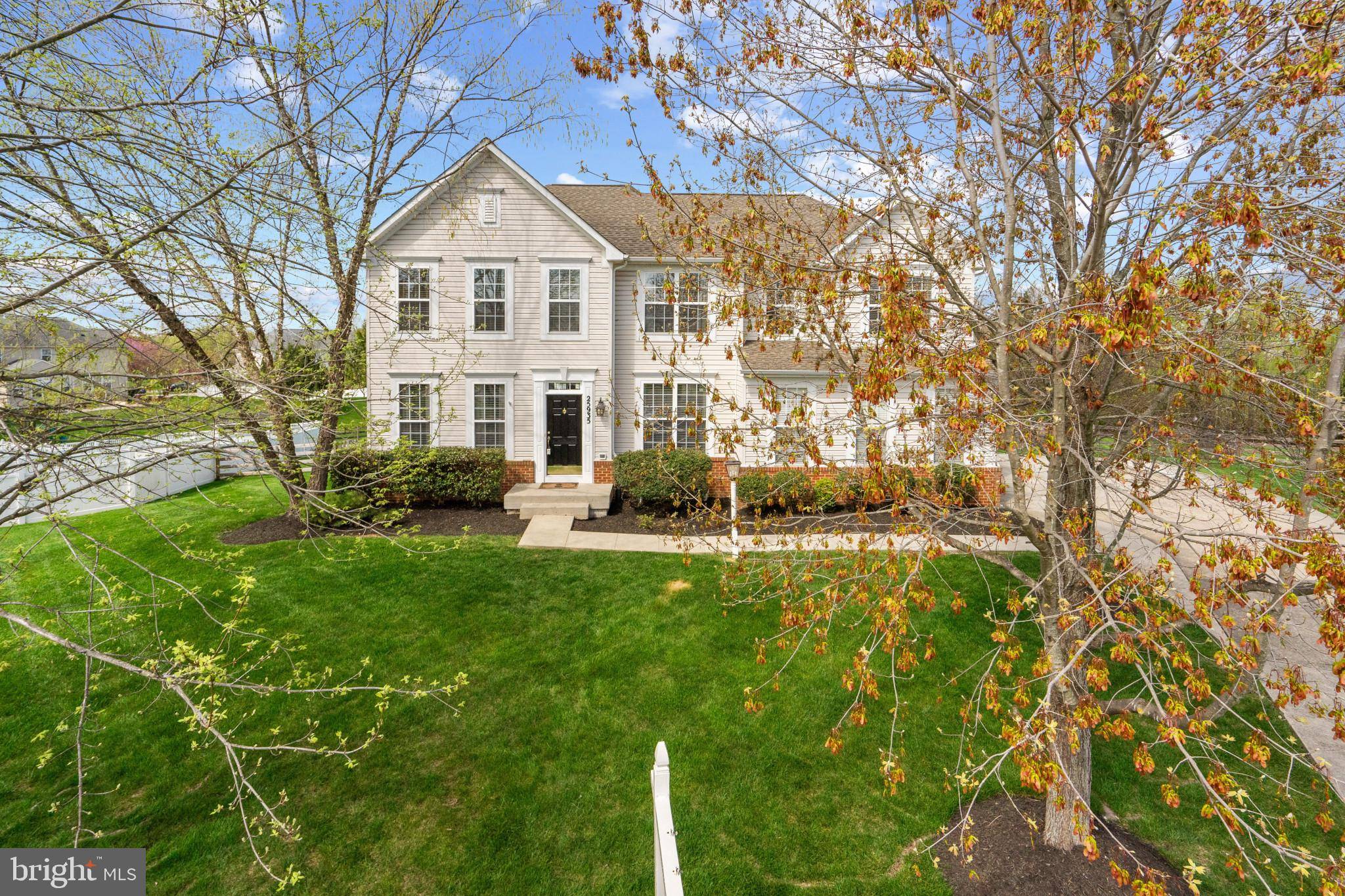 Chantilly, VA 20152,25935 GREGORY CT