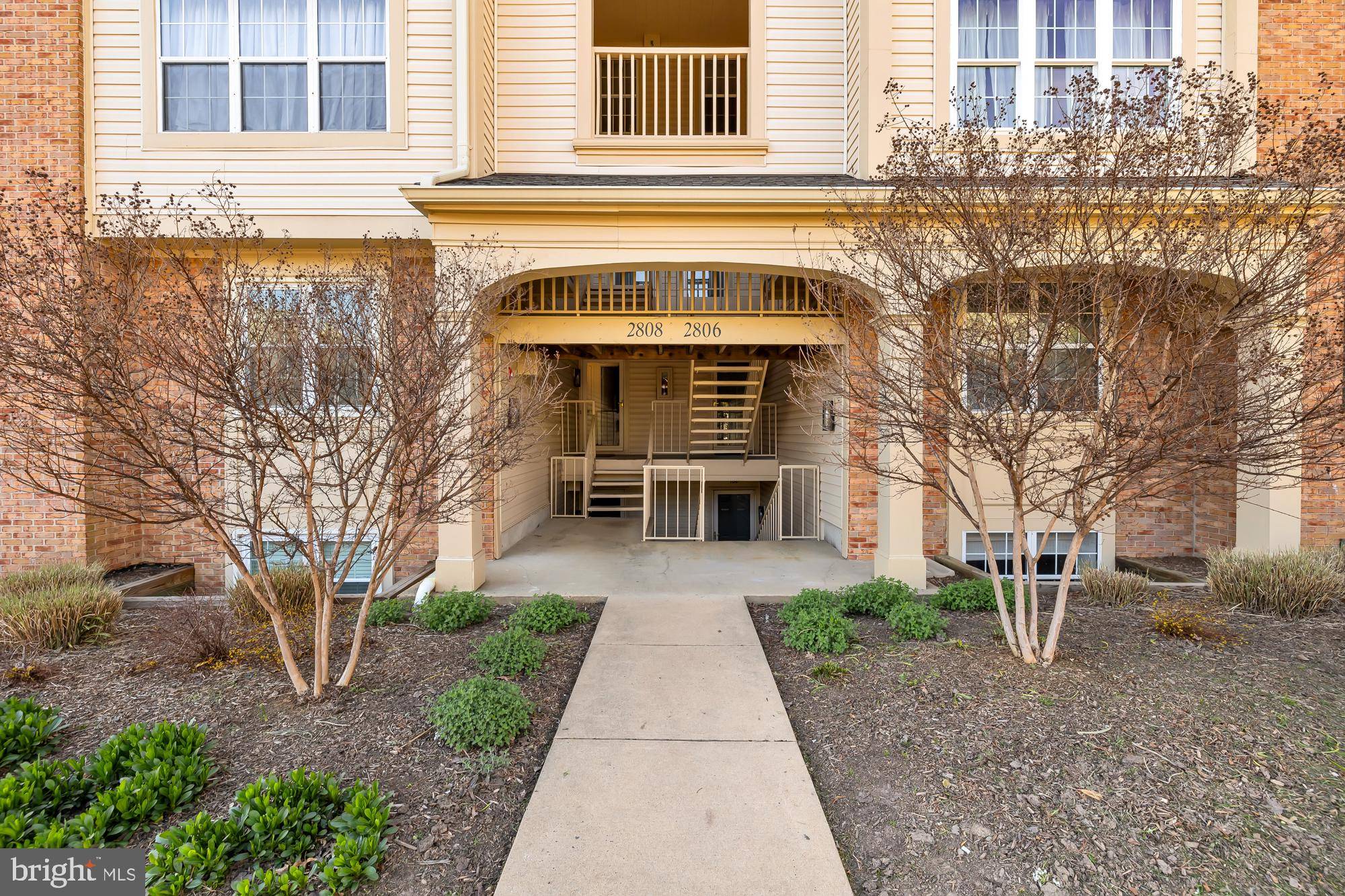 Falls Church, VA 22042,2808 EMMA LEE ST #201