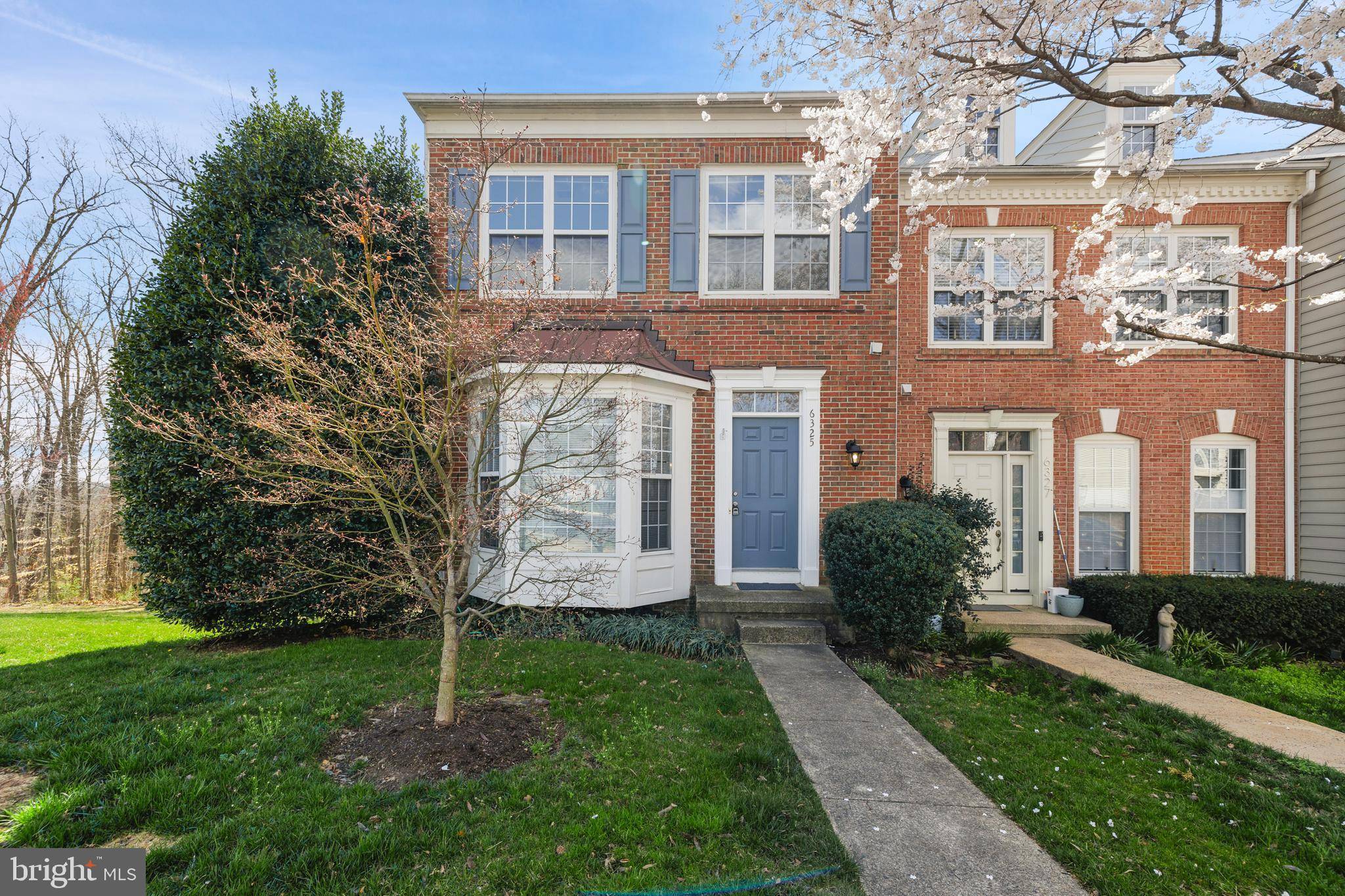 Alexandria, VA 22312,6325 BURGUNDY LEAF LN