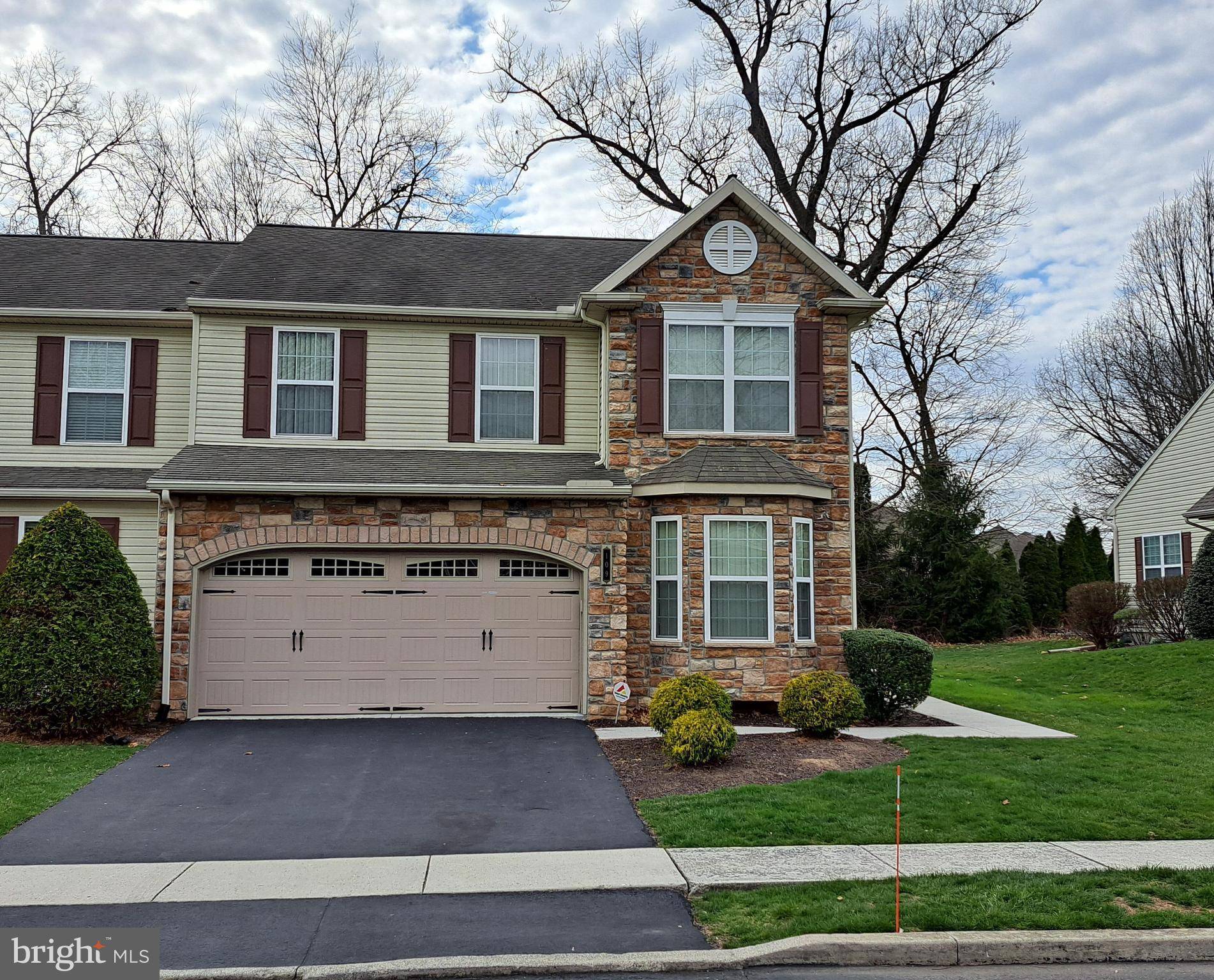 Mechanicsburg, PA 17050,109 PIN OAK CT #5