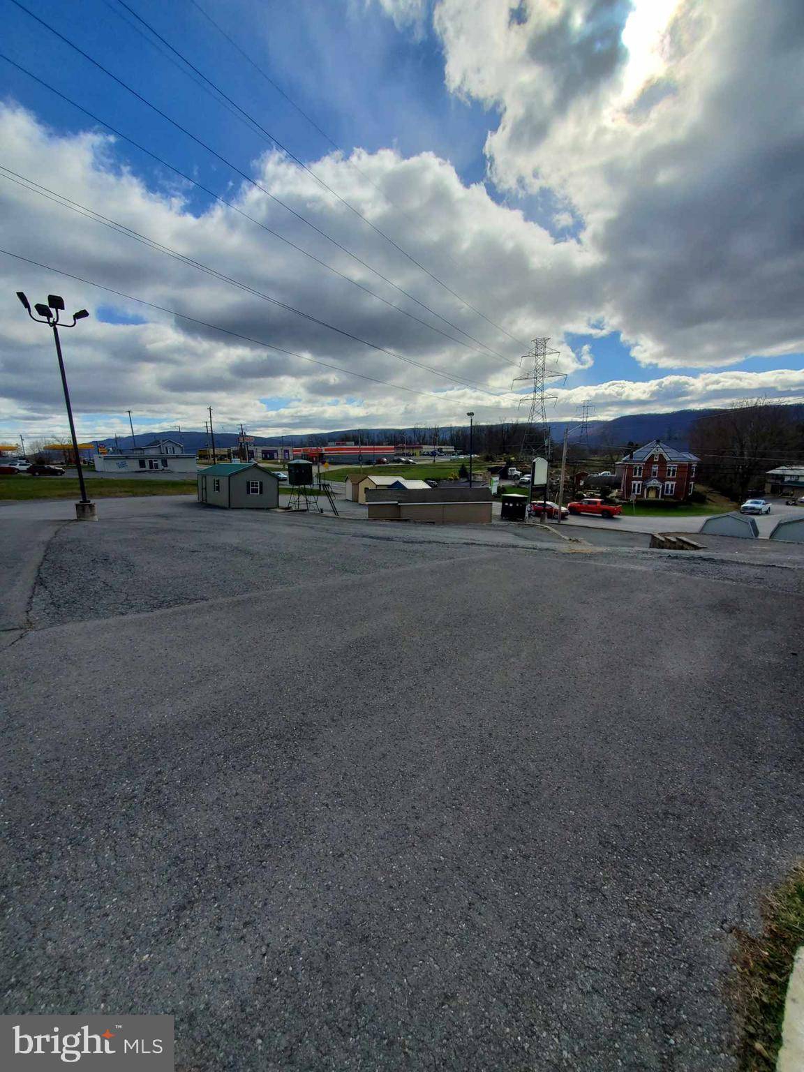 Lewistown, PA 17044,9-45 NATHANS LN