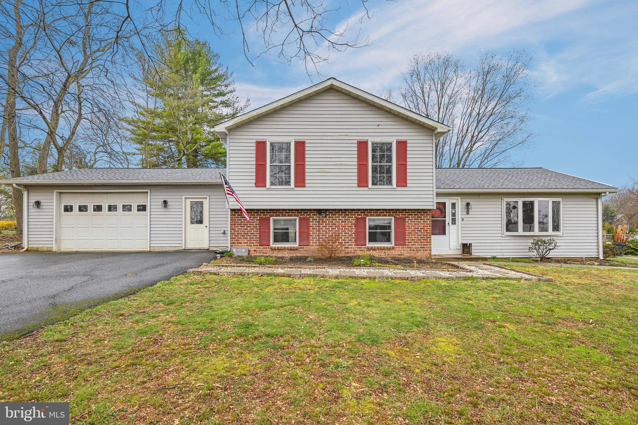 Delta, PA 17314,7 POPLAR TERRACE DR