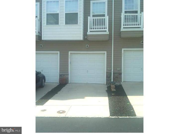 Delanco, NJ 08075,17 TEAL CT