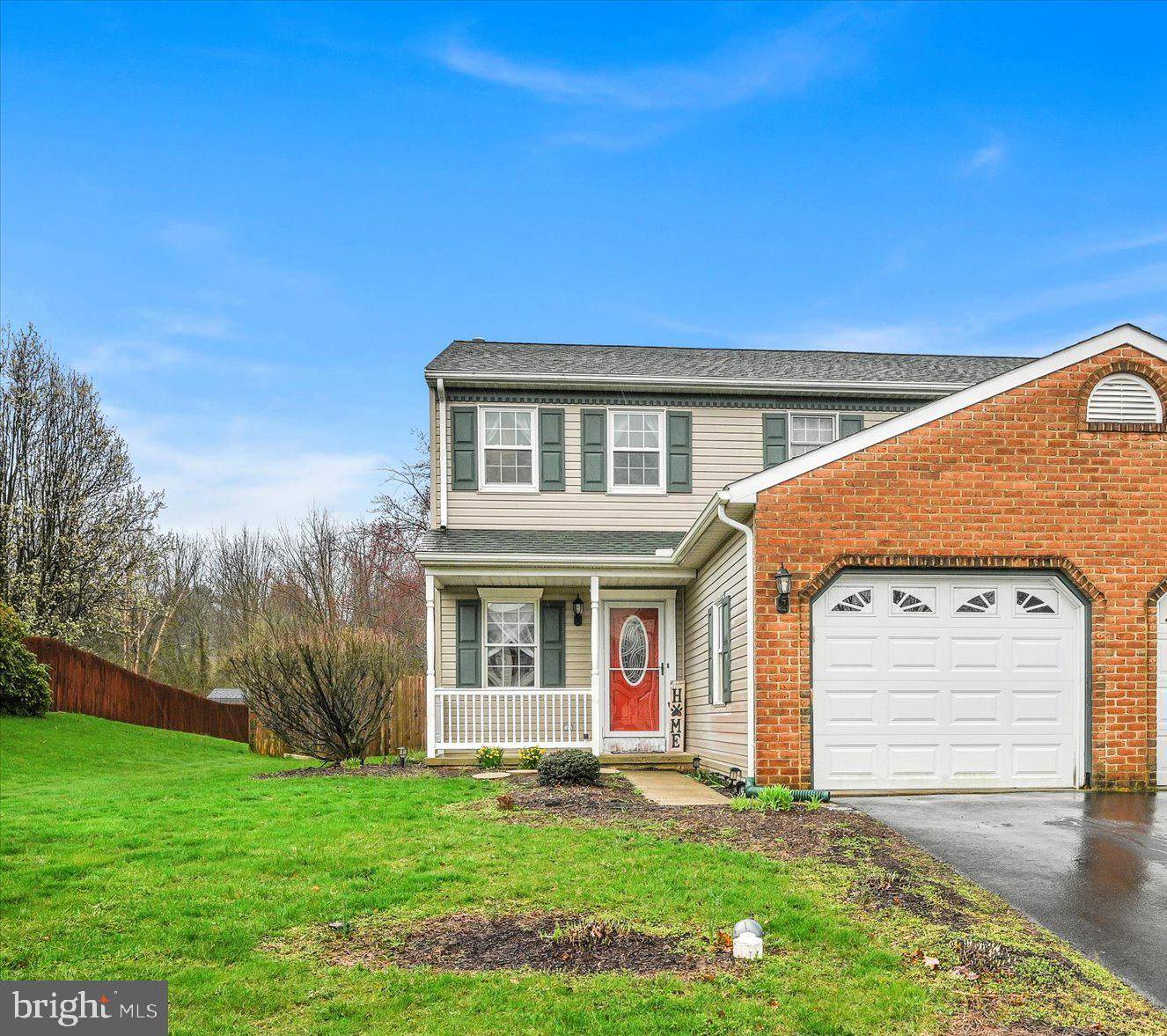 Reinholds, PA 17569,65 RED STONE CIR