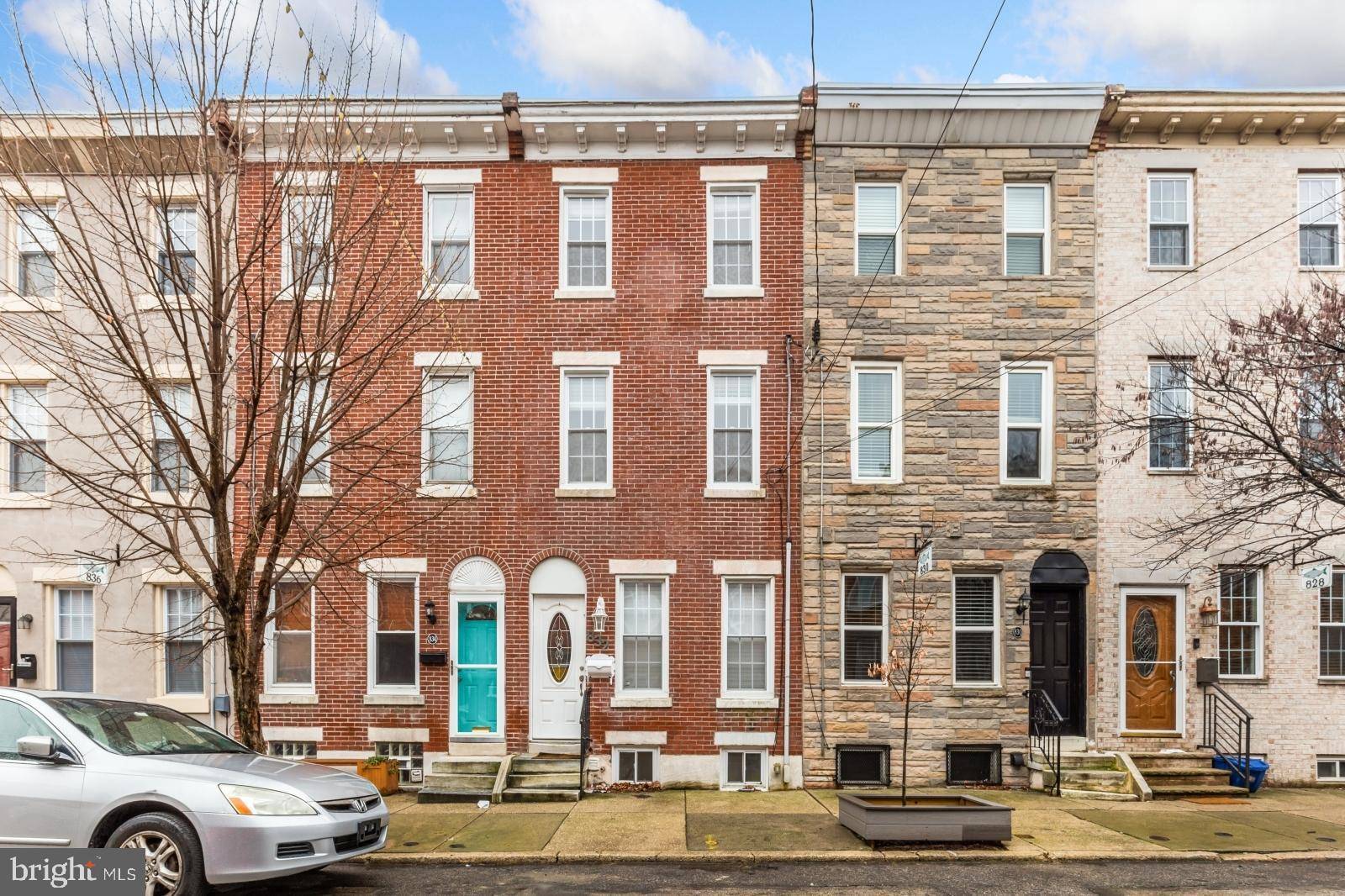 Philadelphia, PA 19125,832 ALMOND ST