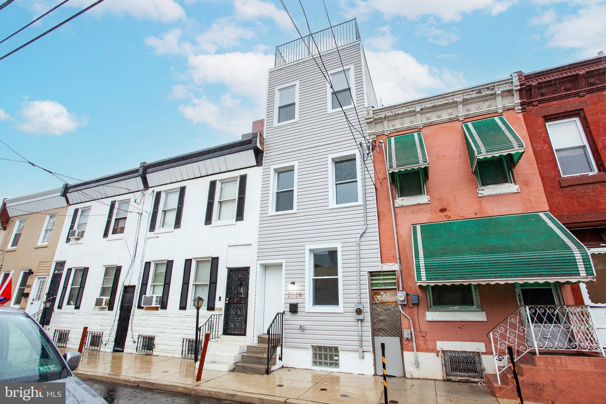 Philadelphia, PA 19122,2028 N PALETHORP ST
