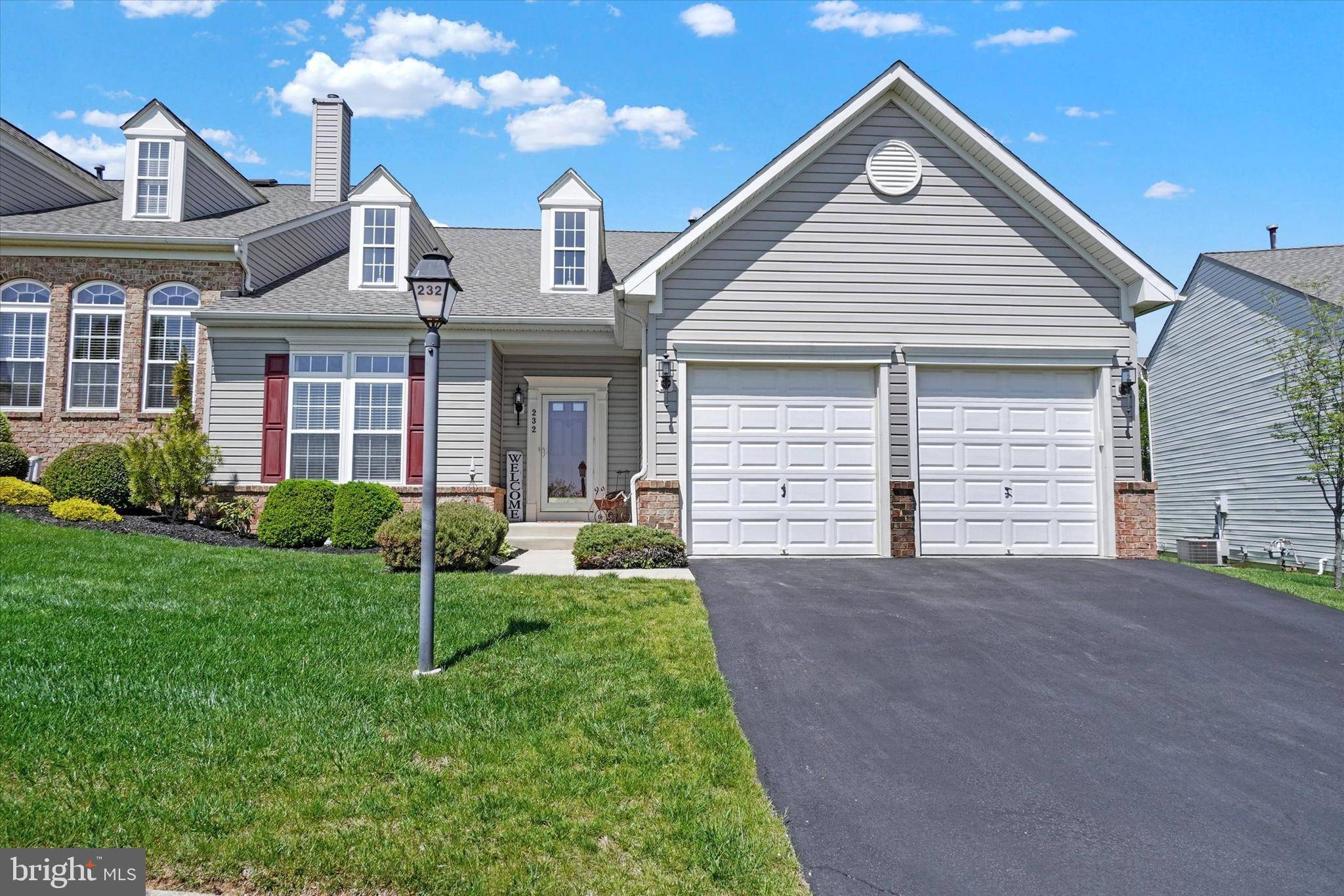 Shrewsbury, PA 17361,232 FAIRMOUNT COURT #43