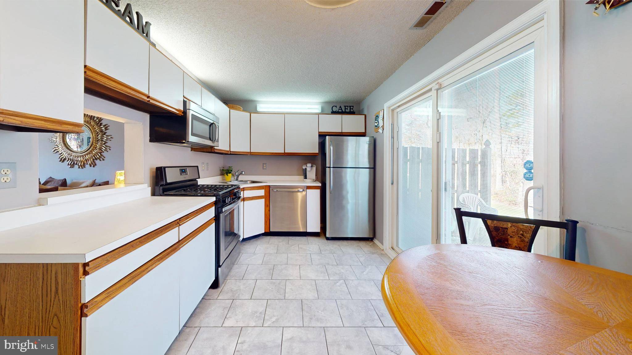 Absecon, NJ 08205,32 MOHAVE DR