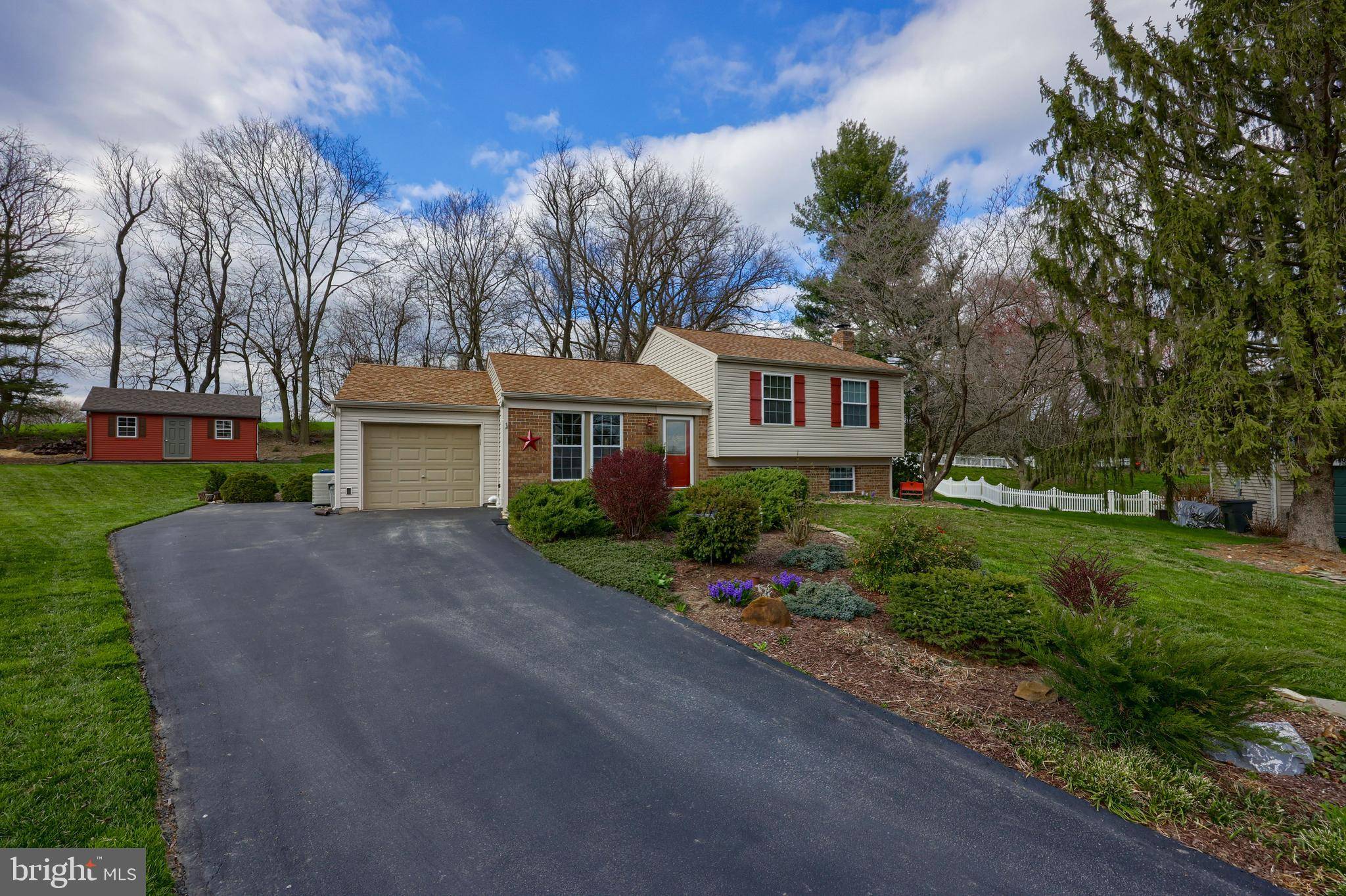 Mountville, PA 17554,3385 POPLAR LN