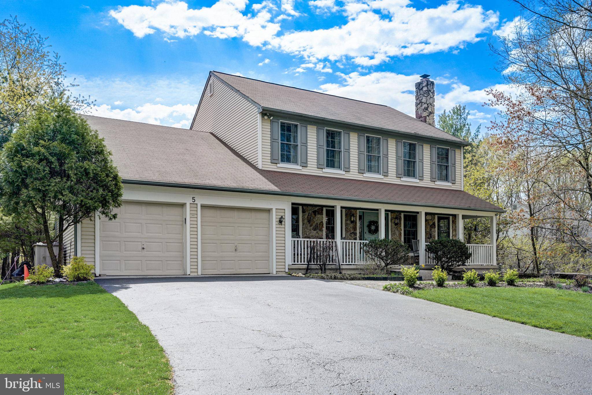 Mount Laurel, NJ 08054,5 CARNATION CT