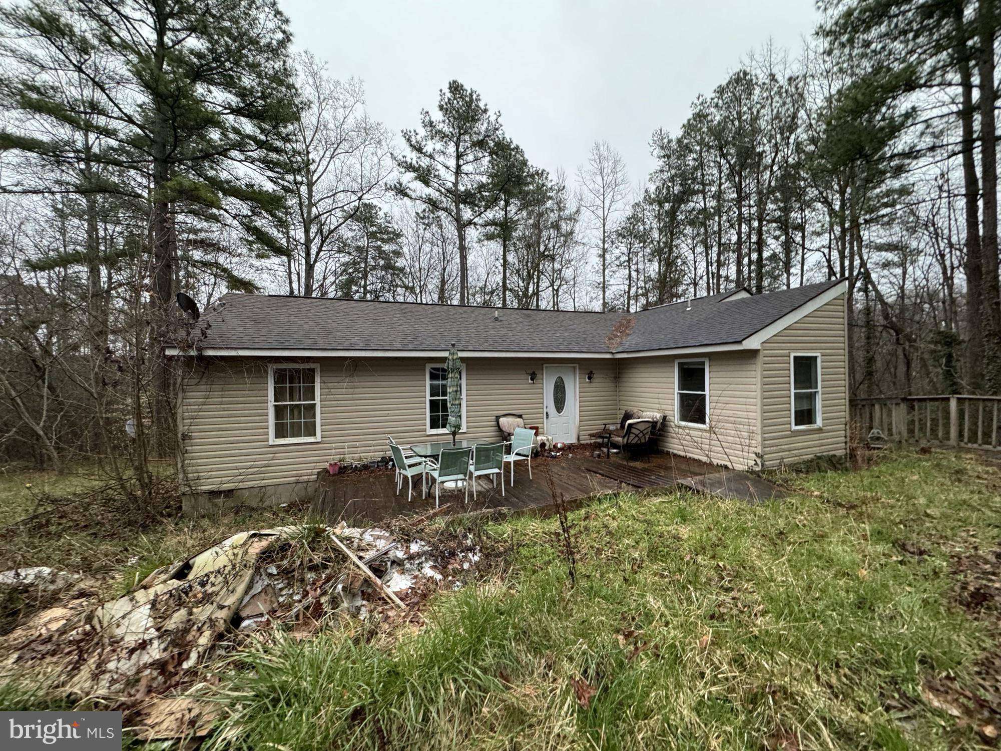 Warsaw, VA 22572,39 PINE CREST