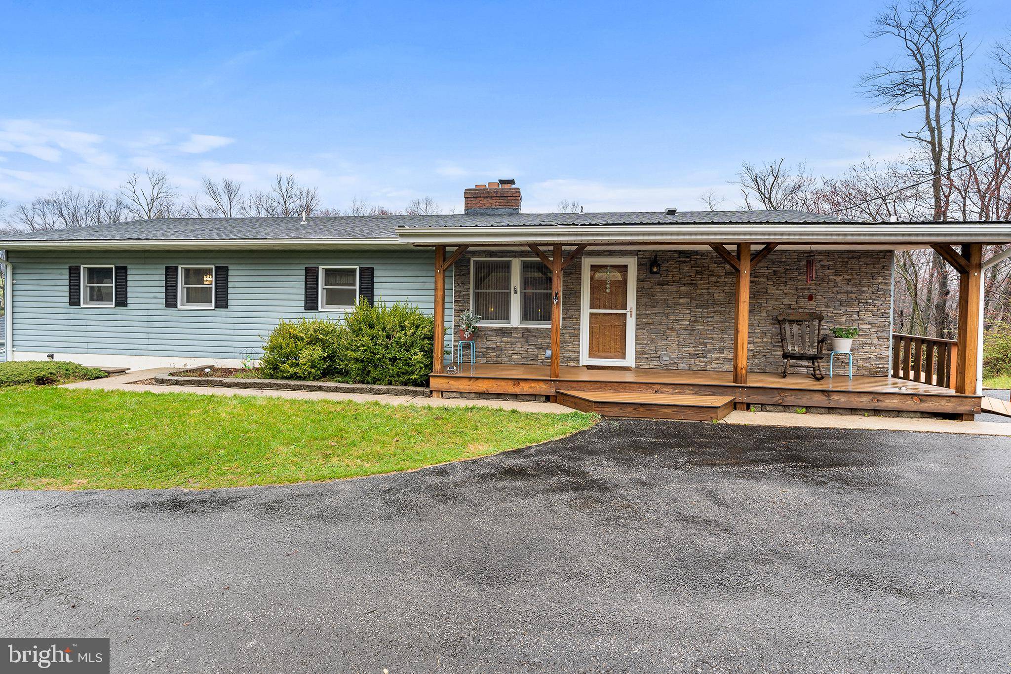 Stewartstown, PA 17363,4057 HESS RD