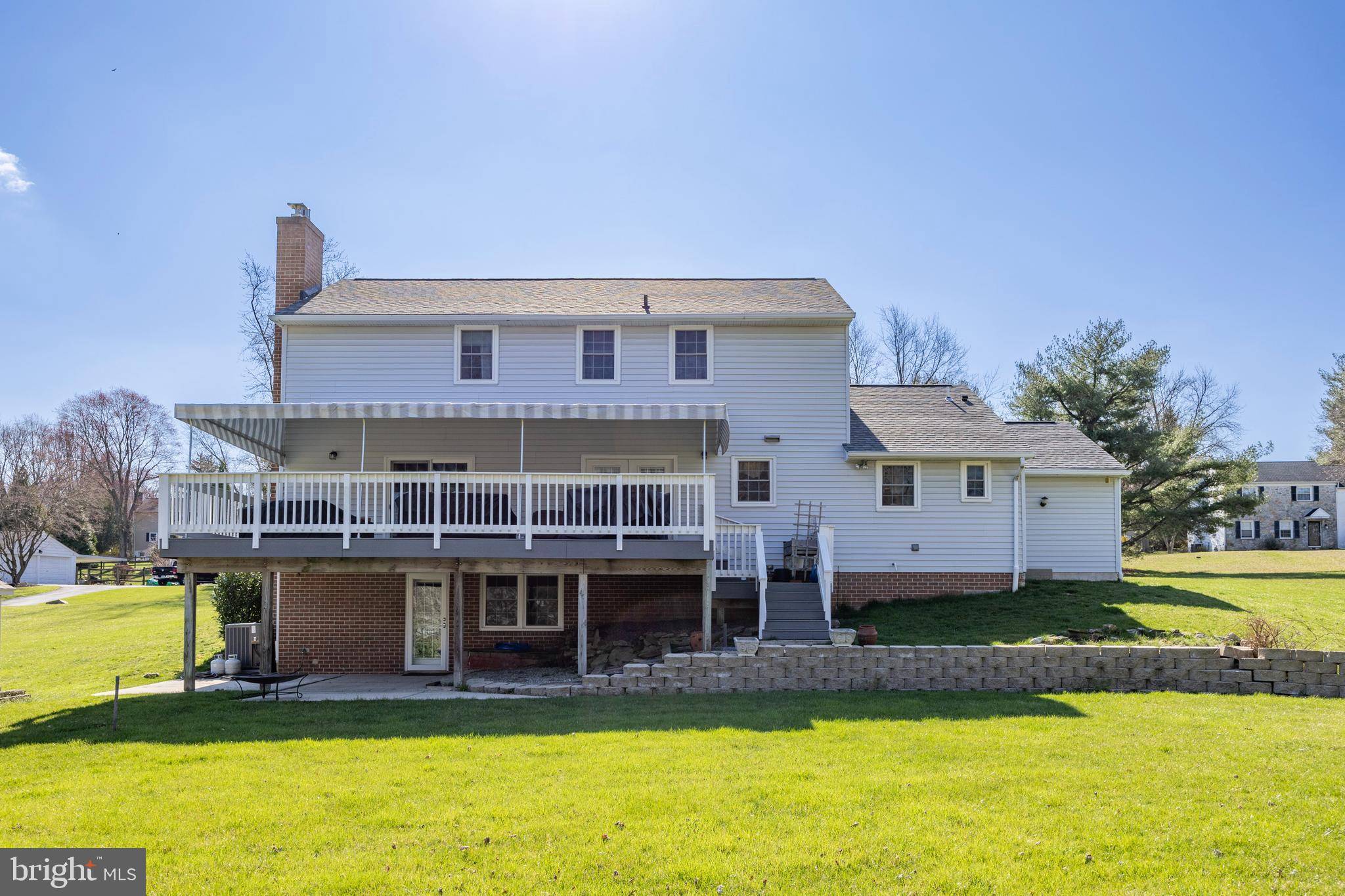 Chester Springs, PA 19425,717 FOX LN