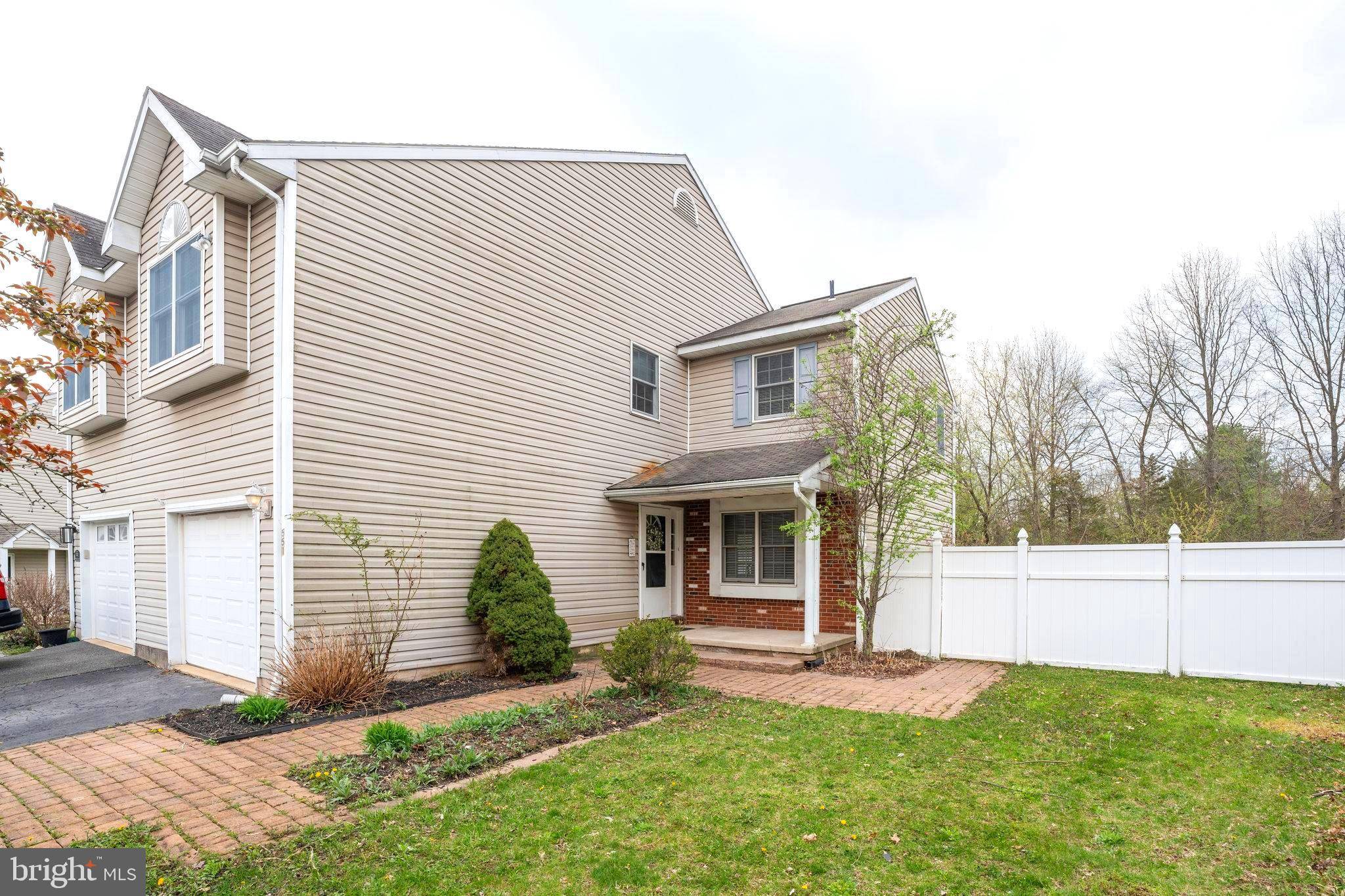 Pennsburg, PA 18073,551 MEADOW LN