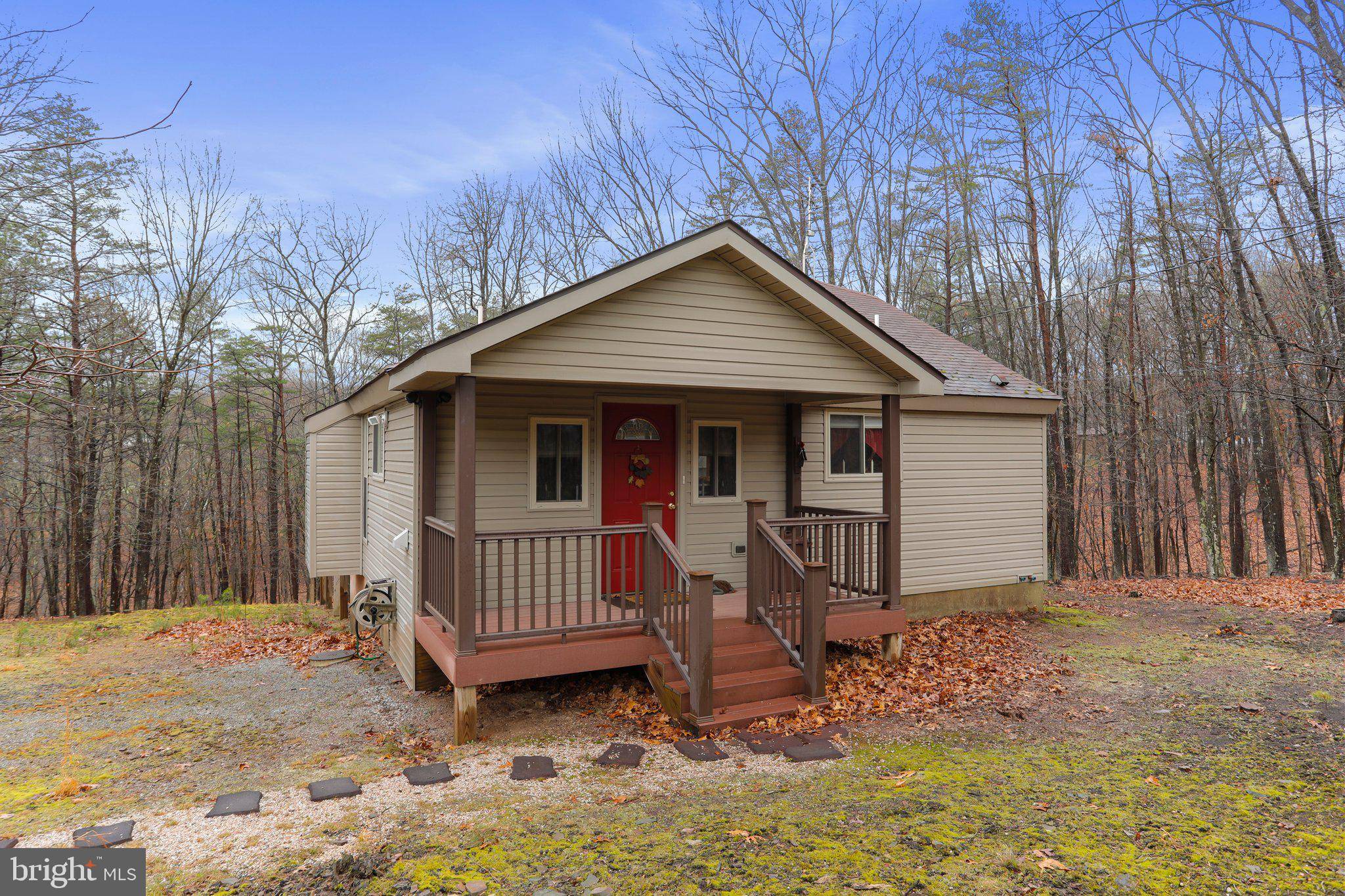 Hedgesville, WV 25427,142 WALDEN RD