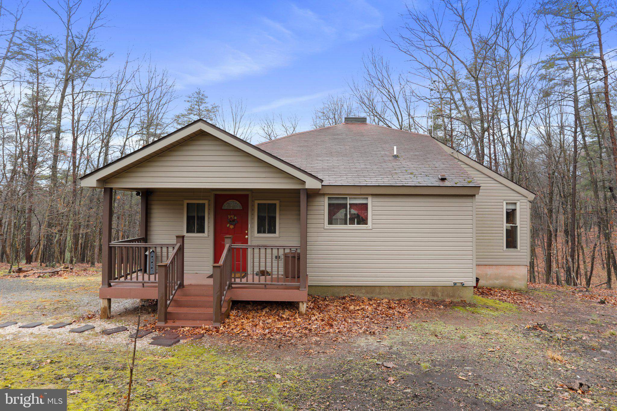 Hedgesville, WV 25427,142 WALDEN RD