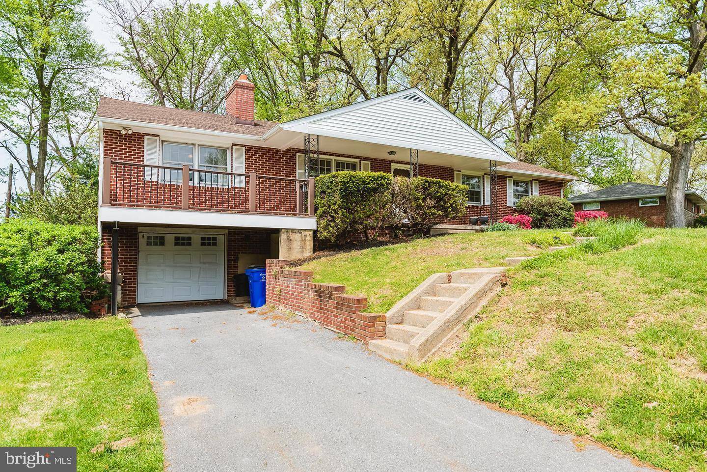 Ellicott City, MD 21042,9945 OAK LEA CT