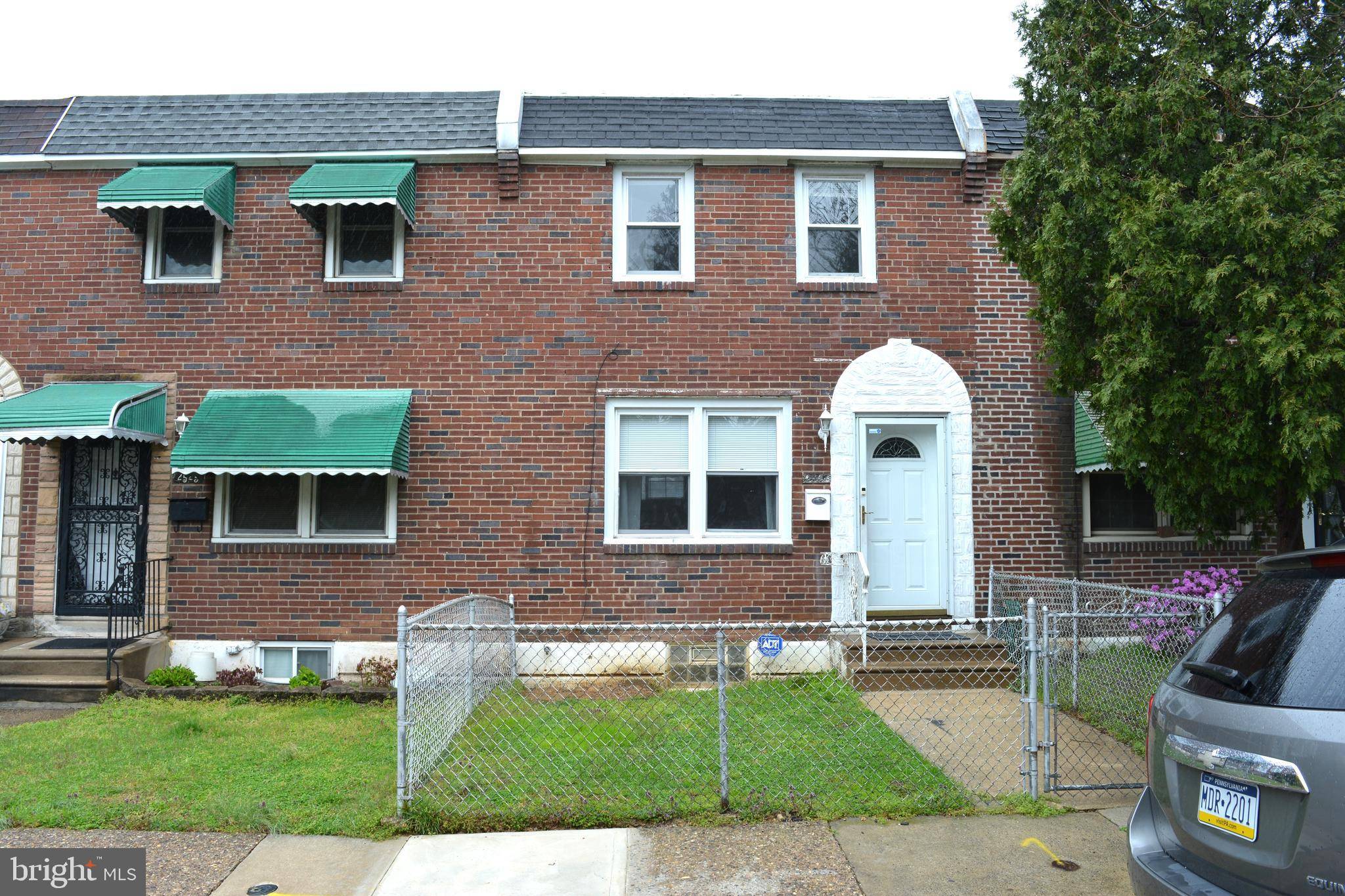 Philadelphia, PA 19143,2527 S ALDEN ST