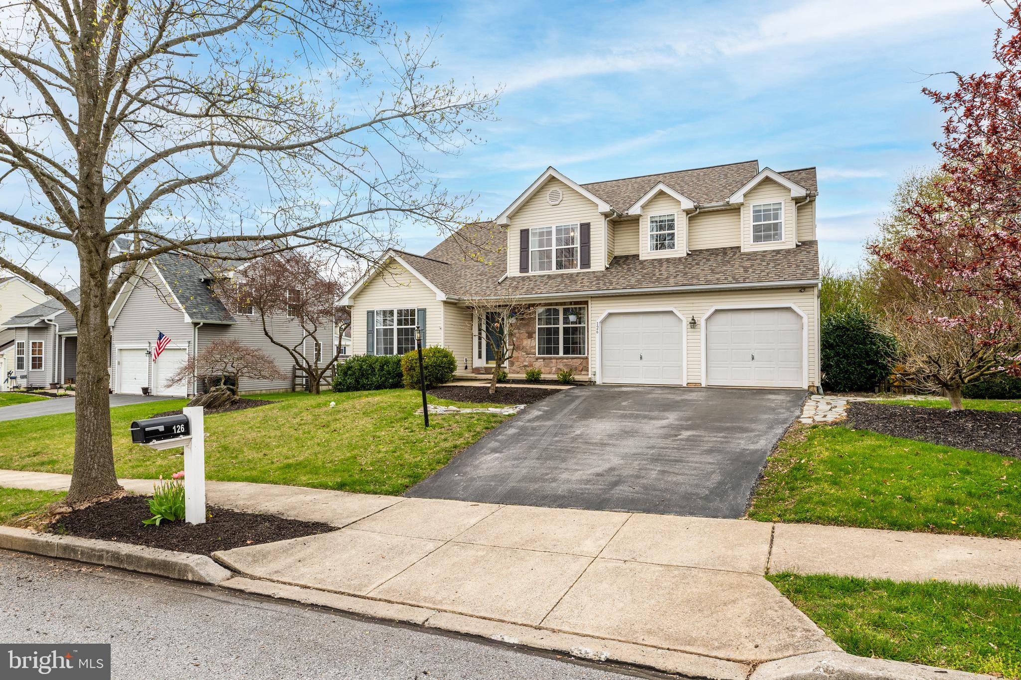 Thorndale, PA 19372,126 GARDEN VIEW DR