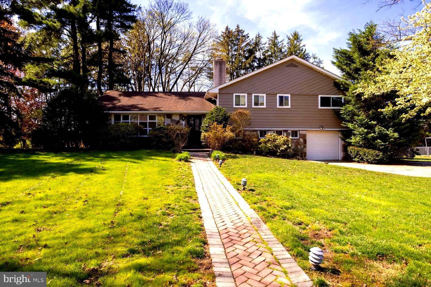 Wyncote, PA 19095,1421 REDWOOD LN