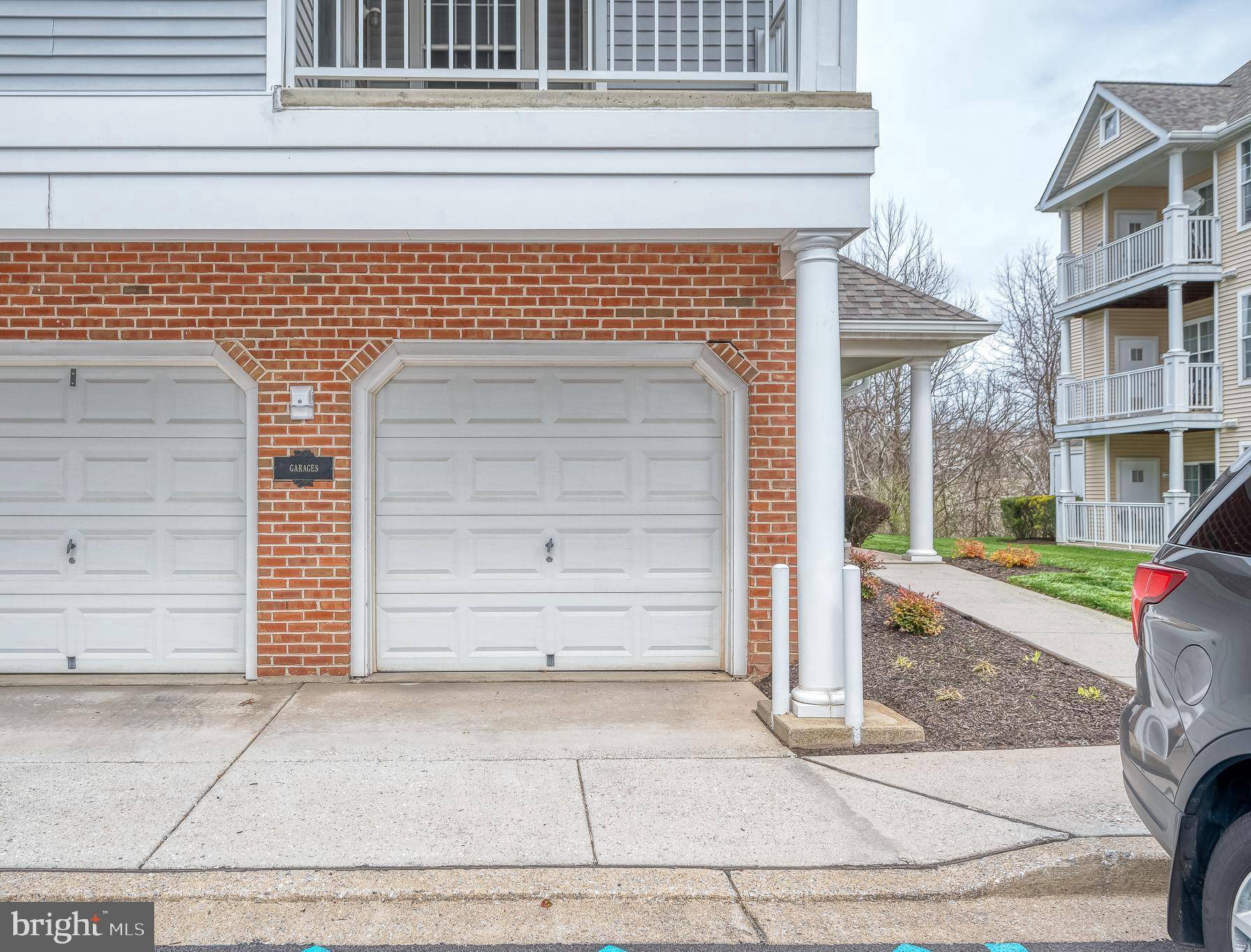 Owings Mills, MD 21117,5004 HOLLINGTON DR #206